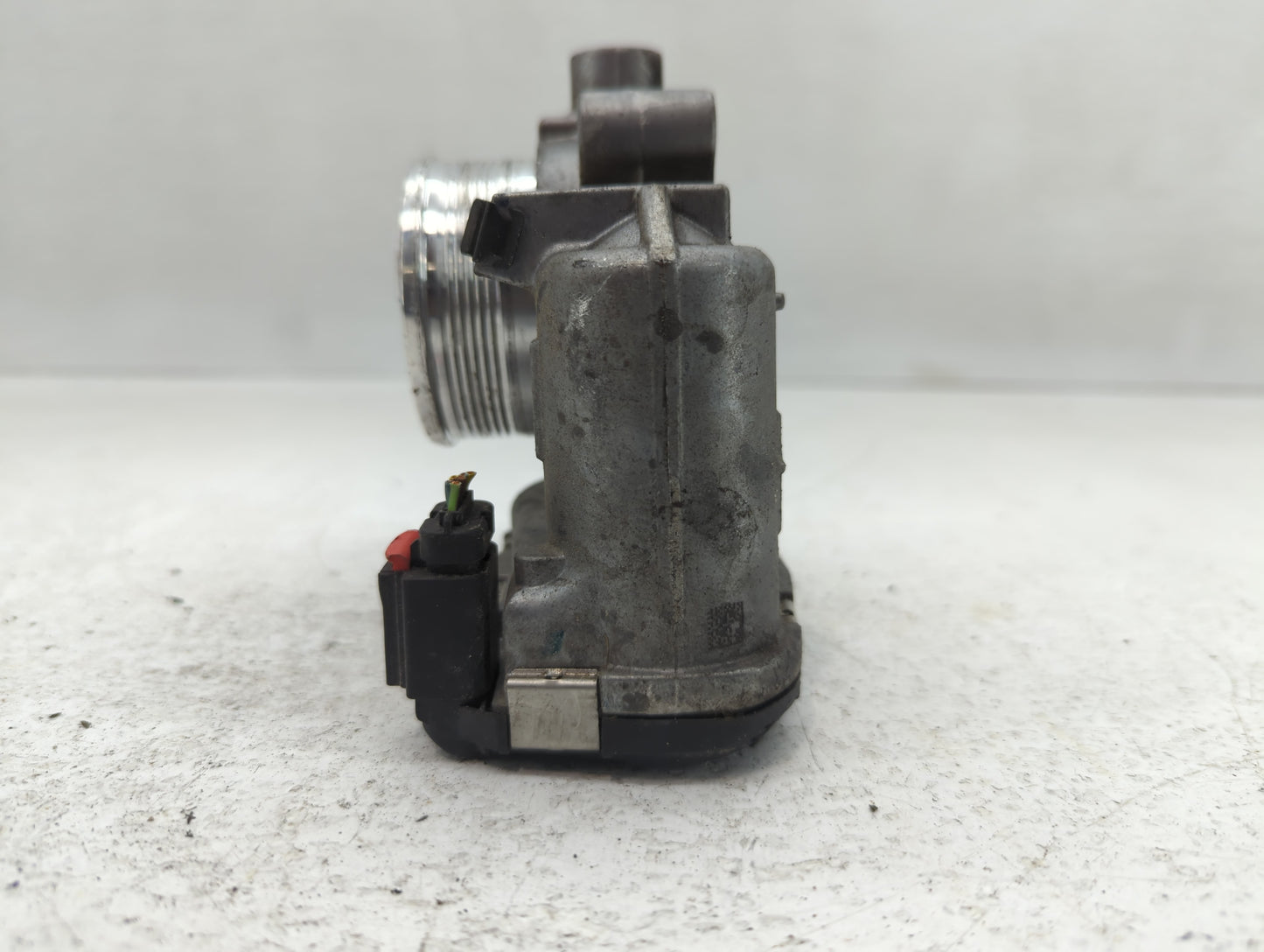 2014-2018 Ford Focus Throttle Body P/N:DS7E -9F991-BB Fits Fits 2014 2015 2016 2017 2018 2019 2020 2021 2022 OEM Used Auto P