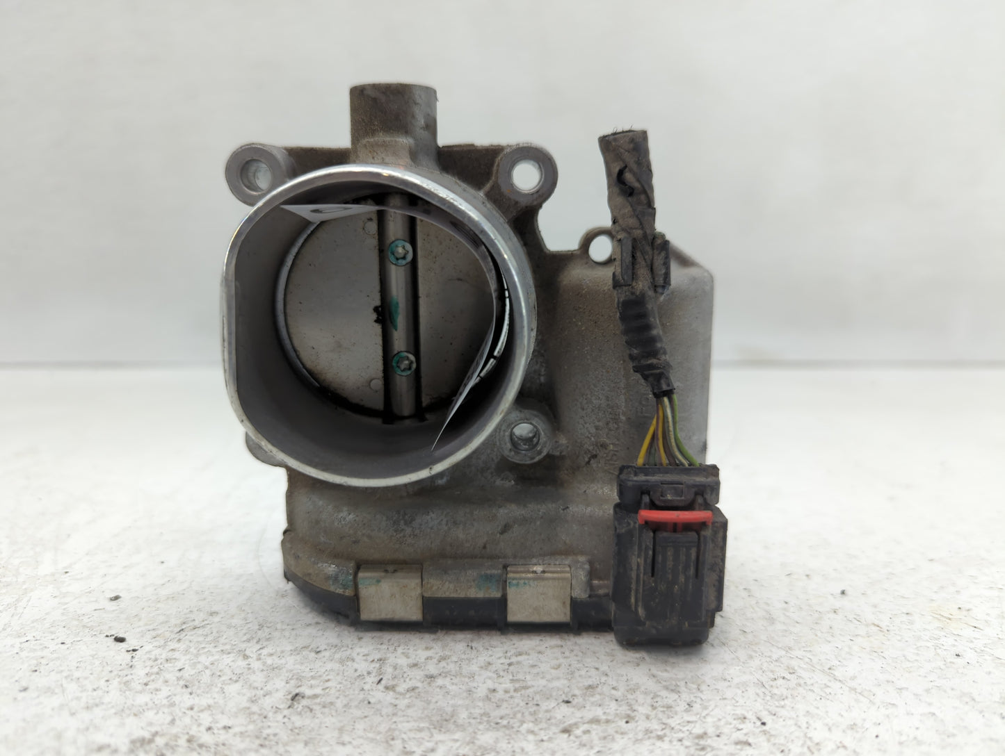 2014-2018 Ford Focus Throttle Body P/N:DS7E -9F991-BB Fits Fits 2014 2015 2016 2017 2018 2019 2020 2021 2022 OEM Used Auto P