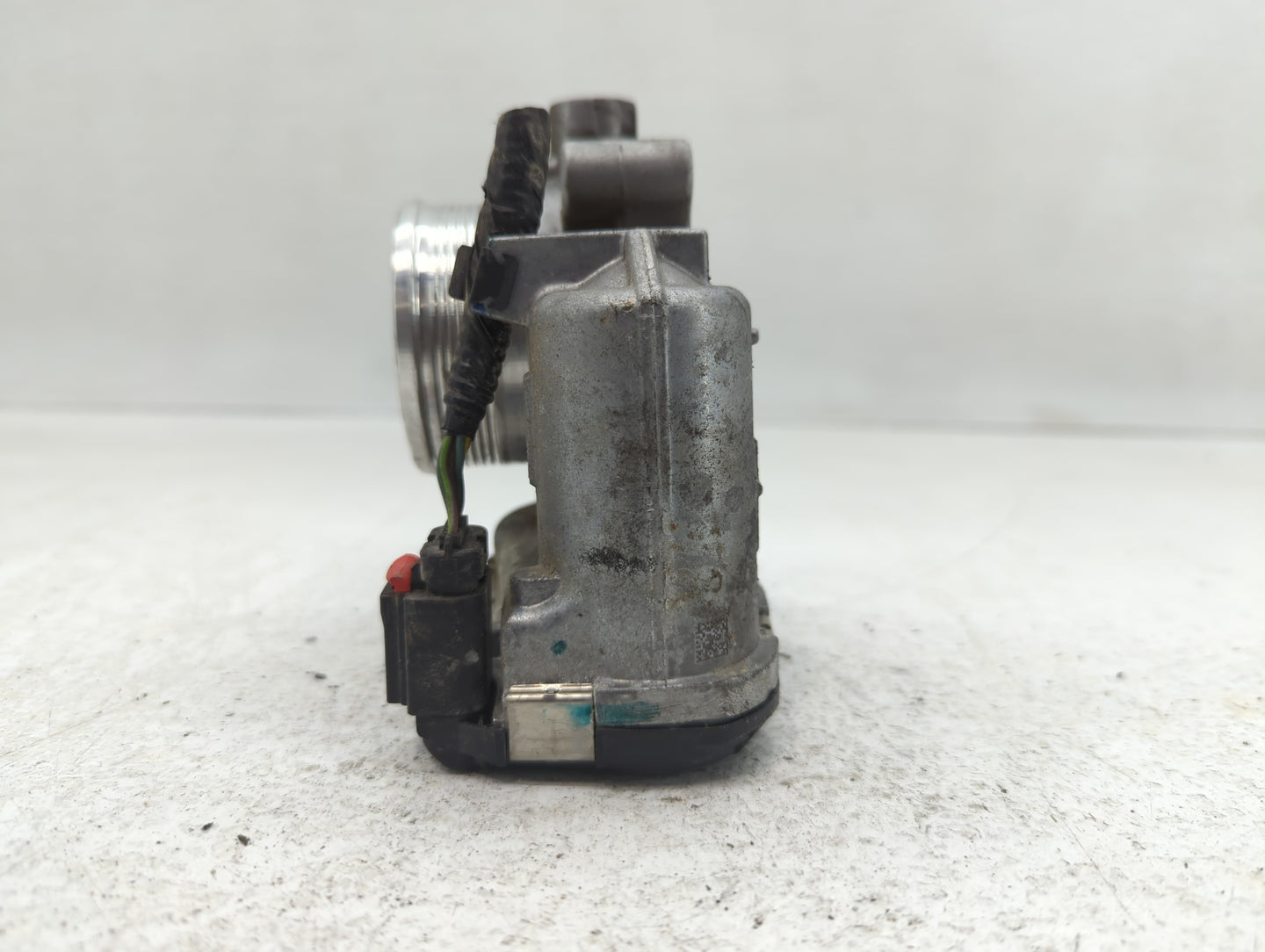 2014-2018 Ford Focus Throttle Body P/N:DS7E -9F991-BB Fits Fits 2014 2015 2016 2017 2018 2019 2020 2021 2022 OEM Used Auto P