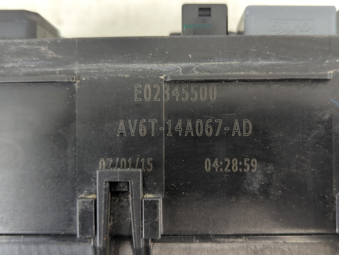 2015 Ford Focus Fusebox Fuse Box Panel Relay Module P/N:AV6T-14A067-AD Fits OEM Used Auto Parts - Oemusedautoparts1.com