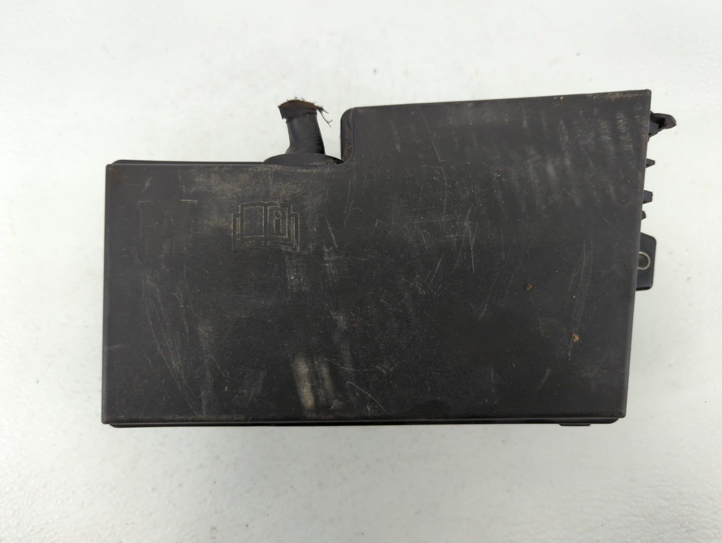 2015 Ford Focus Fusebox Fuse Box Panel Relay Module P/N:E02345500 AV6T-14A067-AD Fits OEM Used Auto Parts - Oemusedautoparts