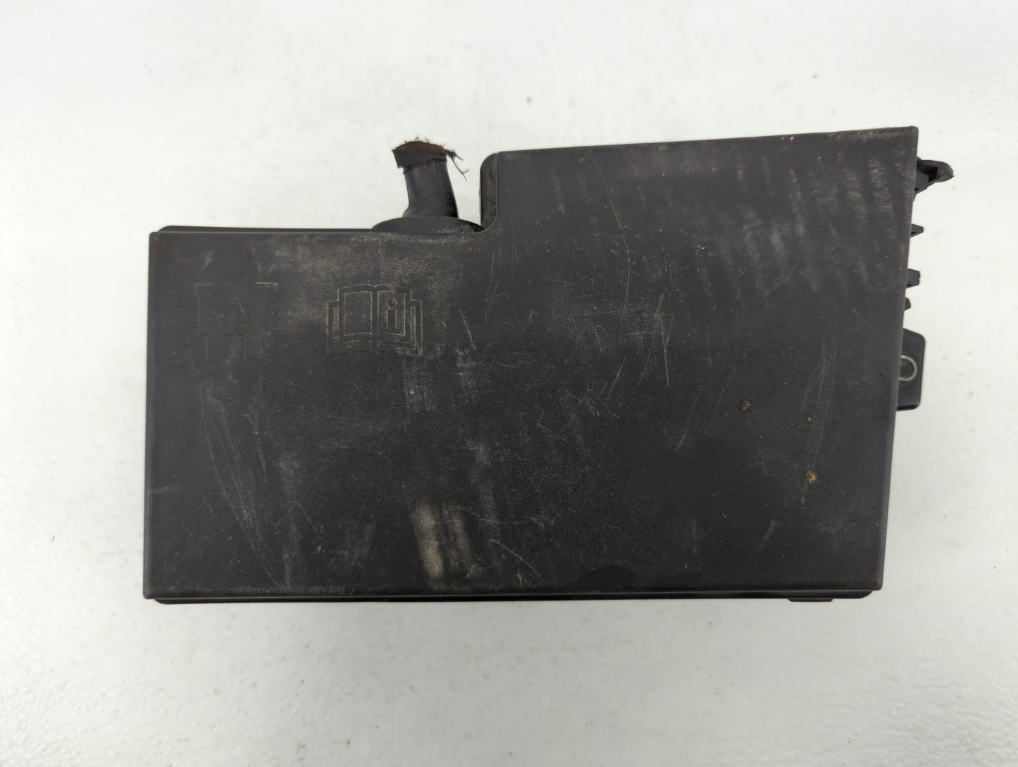 2015 Ford Focus Fusebox Fuse Box Panel Relay Module P/N:E02345500 AV6T-14A067-AD Fits OEM Used Auto Parts - Oemusedautoparts