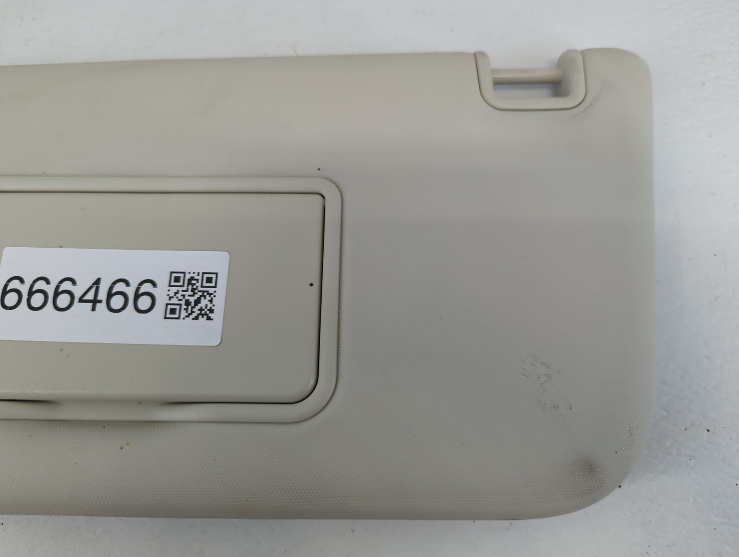 2013-2018 Ford Focus Sun Visor Shade Replacement Driver Left Mirror Fits Fits 2013 2014 2015 2016 2017 2018 OEM Used Auto Pa