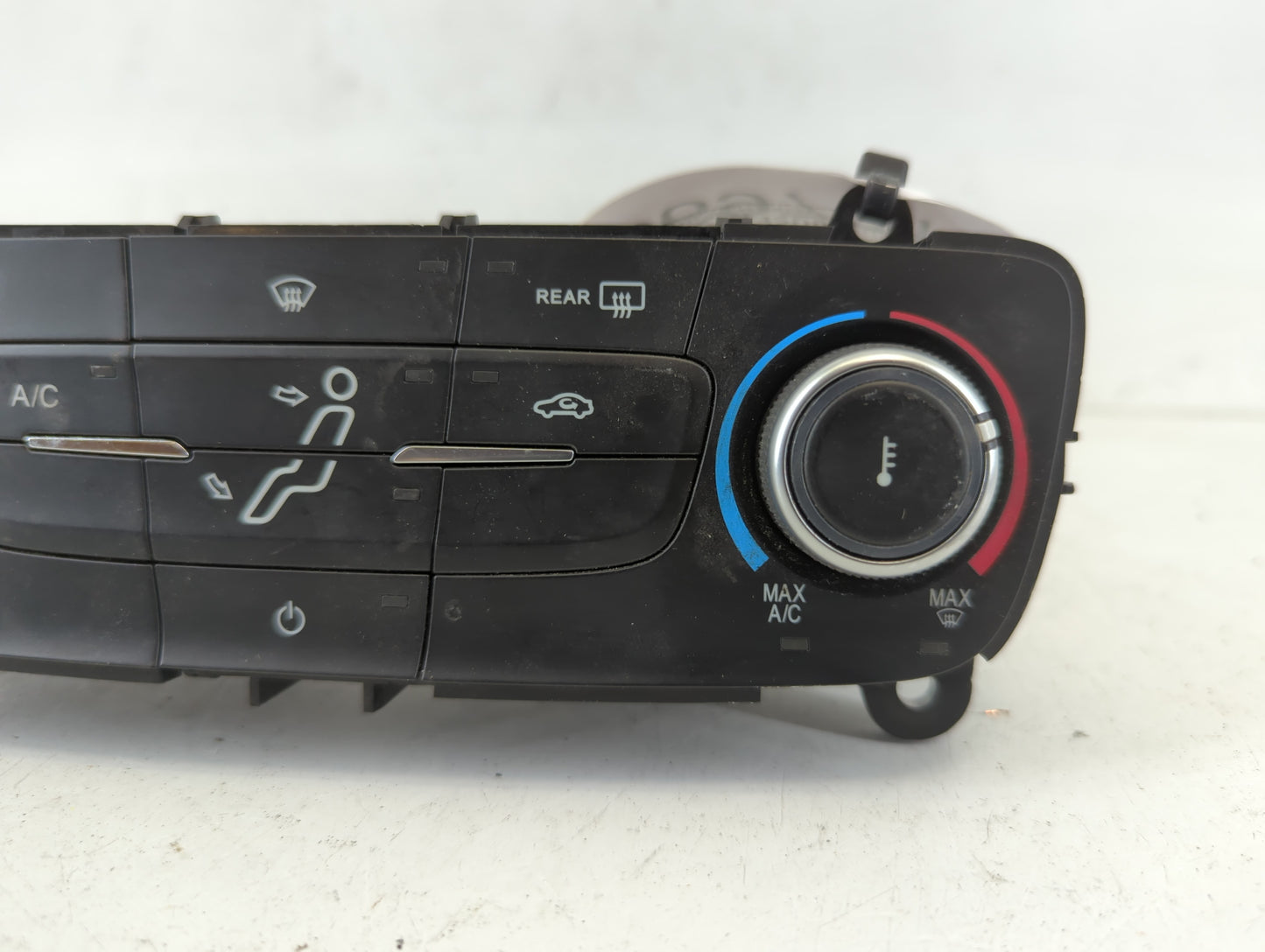 2015-2018 Ford Focus Climate Control Module Temperature AC/Heater Replacement P/N:F1ET-19980-JJ Fits Fits 2015 2016 2017 201