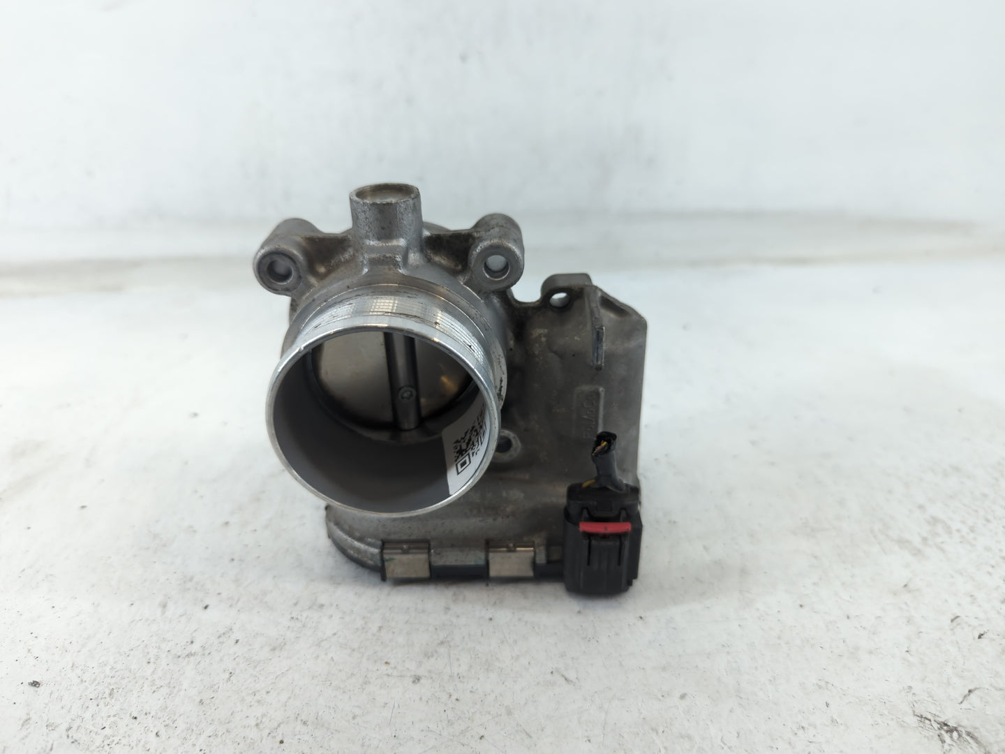 2014-2018 Ford Focus Throttle Body P/N:CF335 DS7E-9F991-BB Fits Fits 2014 2015 2016 2017 2018 2019 2020 2021 2022 OEM Used A