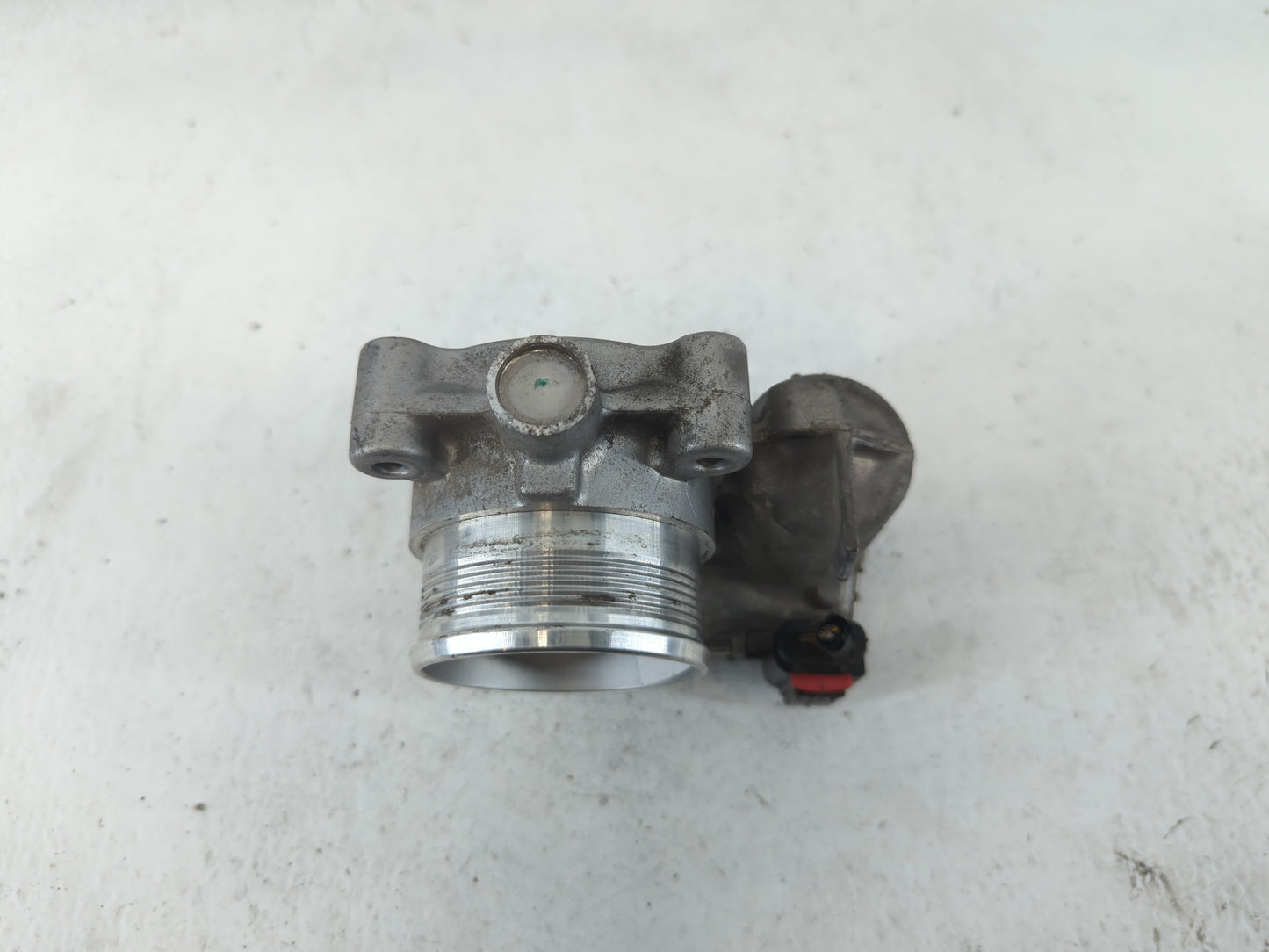 2014-2018 Ford Focus Throttle Body P/N:CF335 DS7E-9F991-BB Fits Fits 2014 2015 2016 2017 2018 2019 2020 2021 2022 OEM Used A