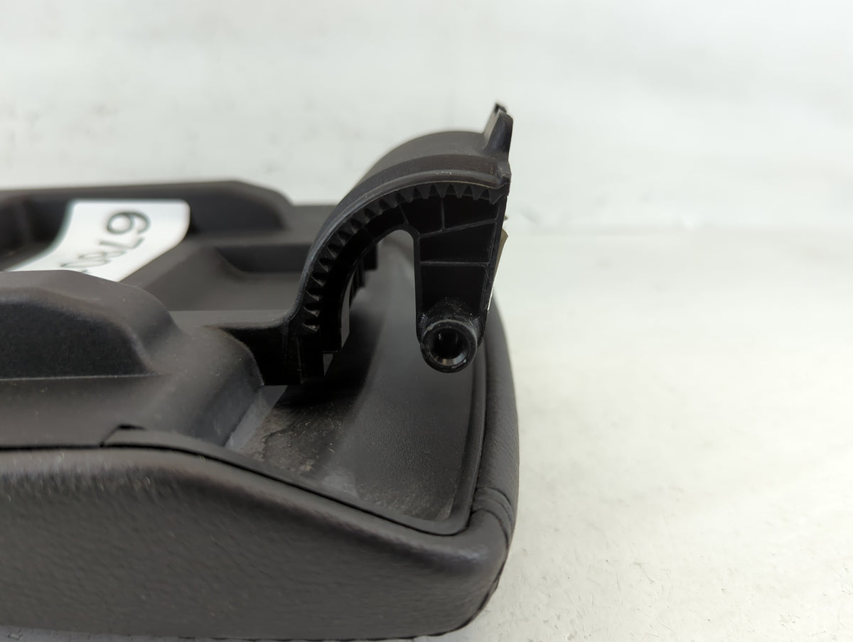 2015-2018 Ford Focus Center Console Armrest Cover Lid Black - Oemusedautoparts1.com