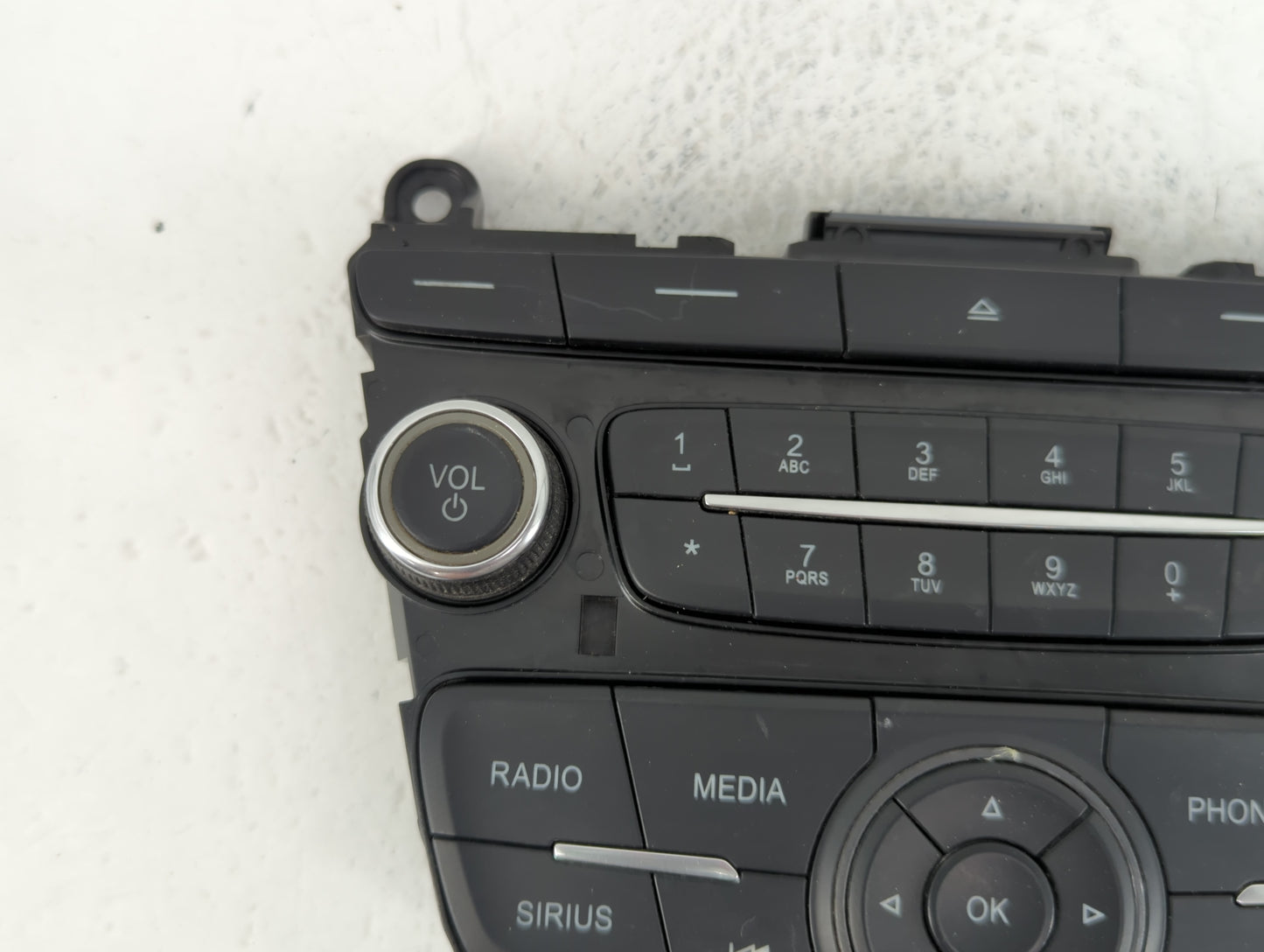 2015-2018 Ford Focus Radio AM FM Cd Player Receiver Replacement P/N:F1ET18K811KC Fits Fits 2015 2016 2017 2018 2019 OEM Used