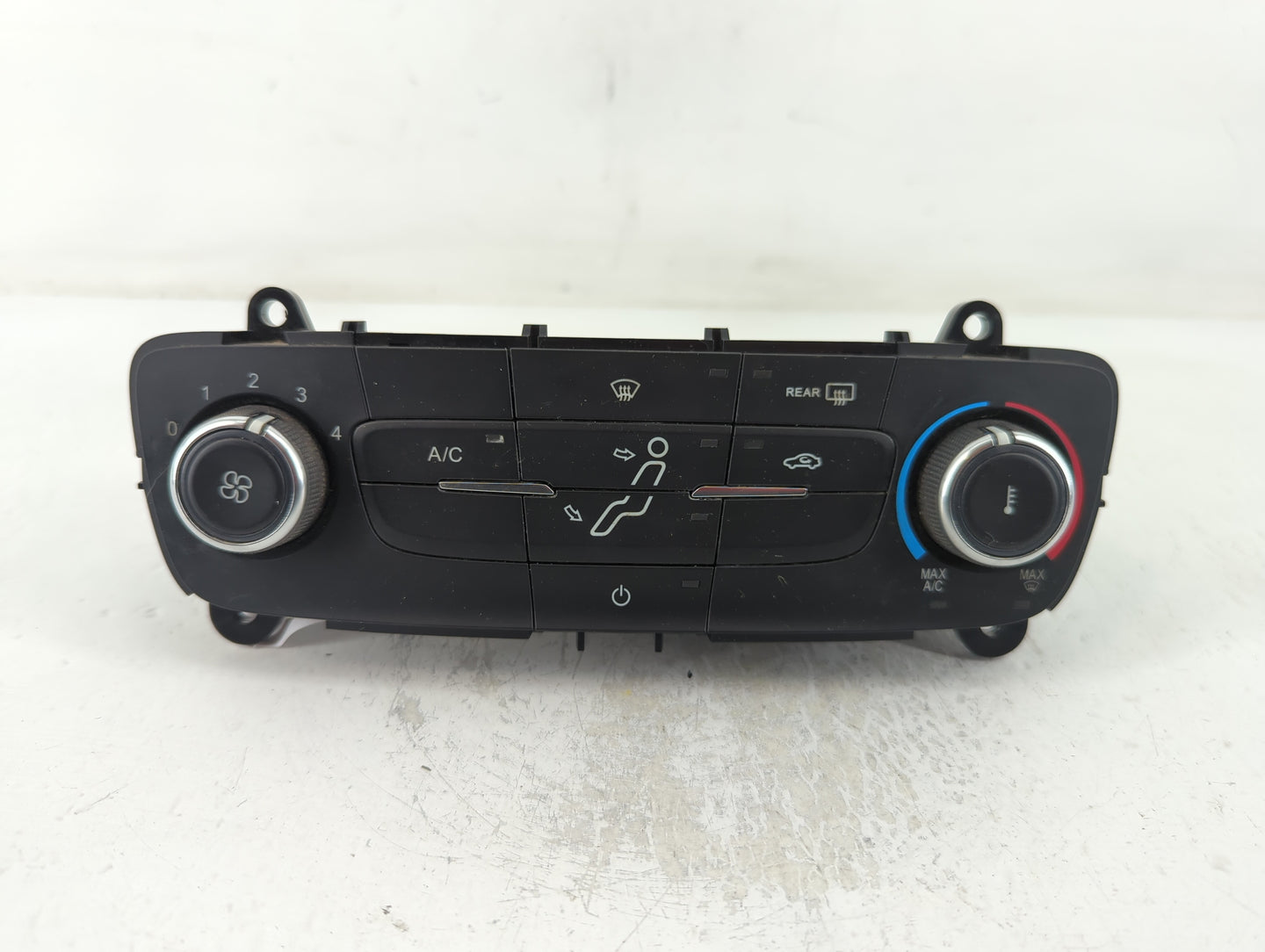 2015-2018 Ford Focus Climate Control Module Temperature AC/Heater Replacement P/N:F1ET-19980-JF Fits Fits 2015 2016 2017 201