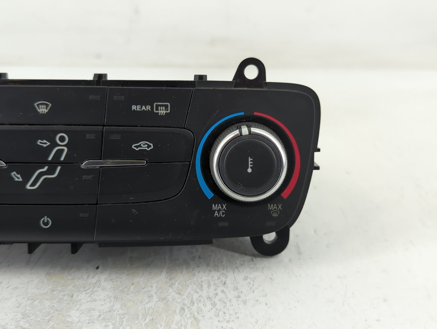 2015-2018 Ford Focus Climate Control Module Temperature AC/Heater Replacement P/N:F1ET-19980-JF Fits Fits 2015 2016 2017 201