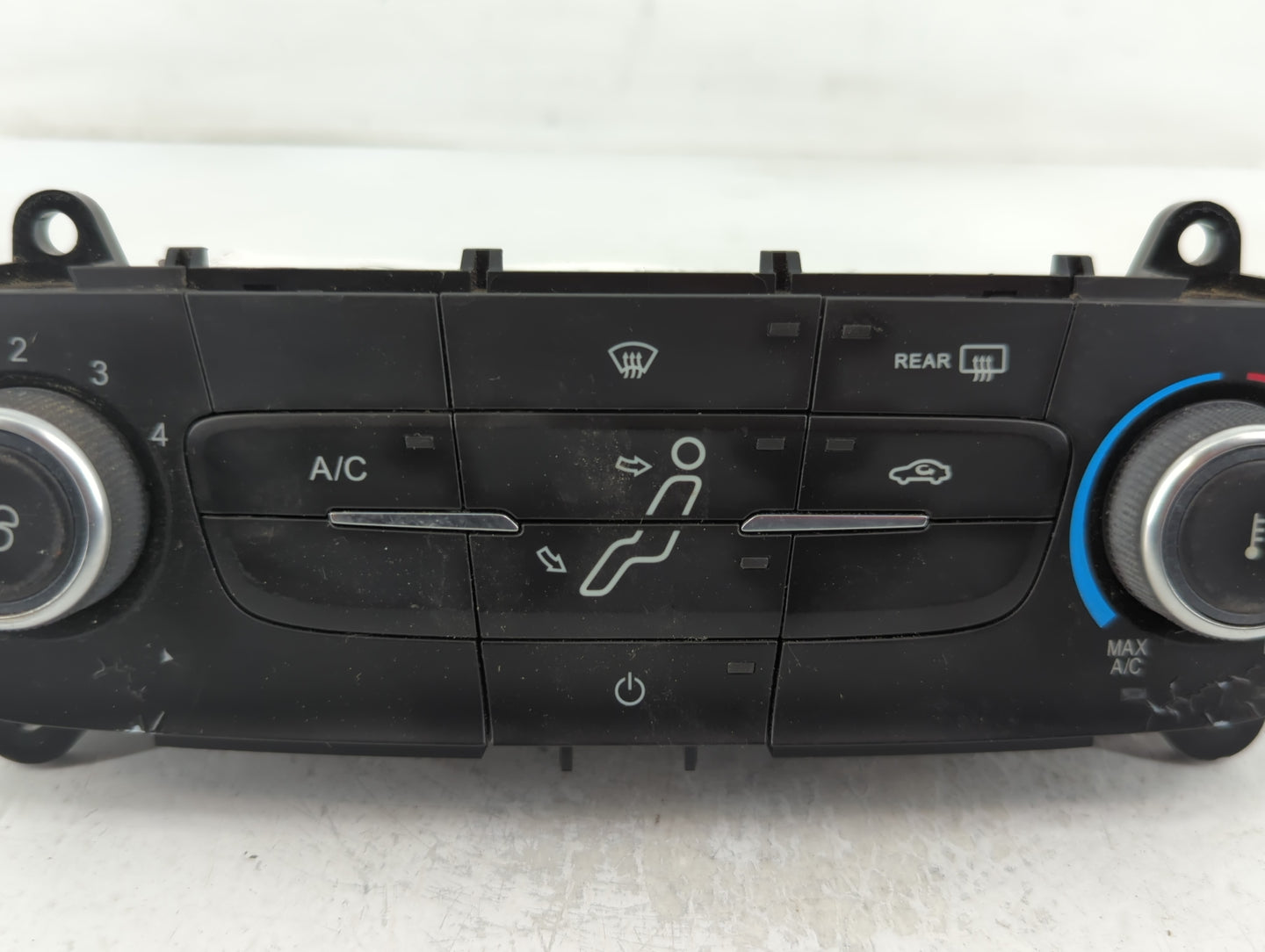 2015-2018 Ford Focus Climate Control Module Temperature AC/Heater Replacement P/N:F1ET-19980-JJ Fits Fits 2015 2016 2017 201