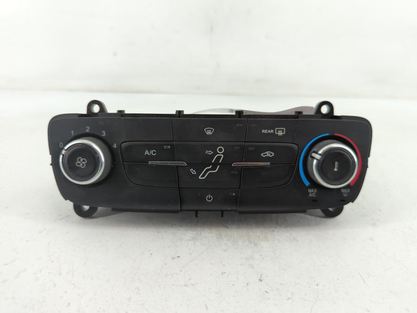 2015-2018 Ford Focus Climate Control Module Temperature AC/Heater Replacement P/N:F1ET-19980-JF Fits Fits 2015 2016 2017 201