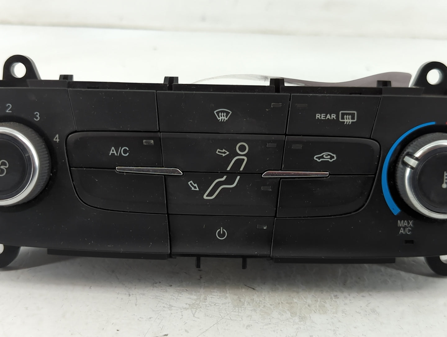 2015-2018 Ford Focus Climate Control Module Temperature AC/Heater Replacement P/N:F1ET-19980-JF Fits Fits 2015 2016 2017 201