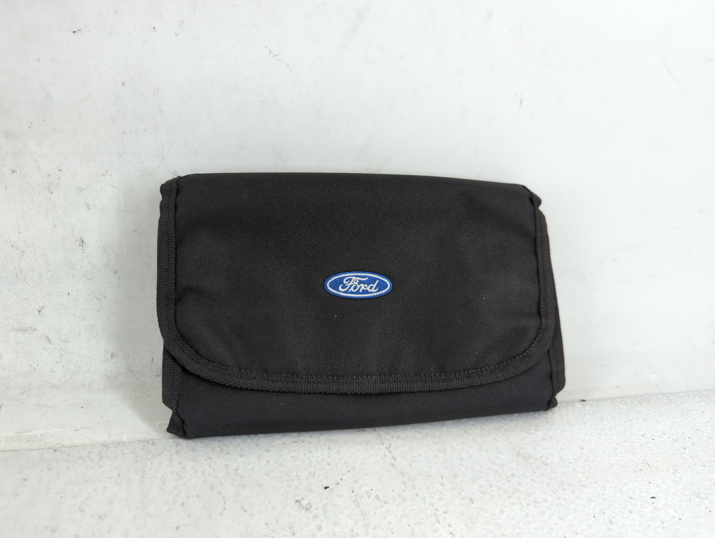 2015 Ford Focus Owners Manual Book Guide P/N:FM5J19A321 AA OEM Used Auto Parts - Oemusedautoparts1.com