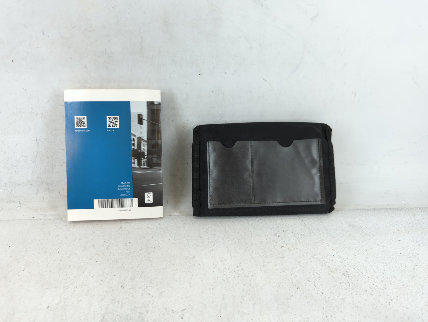 2015 Ford Focus Owners Manual Book Guide P/N:FM5J19A321 AA OEM Used Auto Parts - Oemusedautoparts1.com