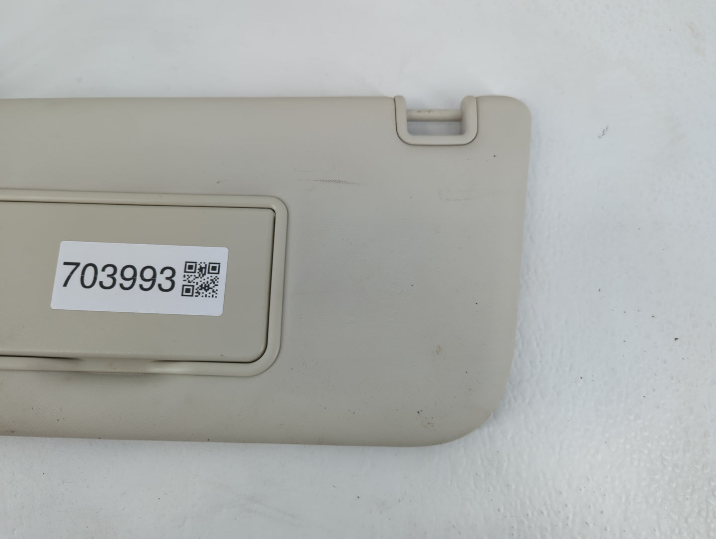 2013-2018 Ford Focus Sun Visor Shade Replacement Driver Left Mirror Fits Fits 2013 2014 2015 2016 2017 2018 OEM Used Auto Pa