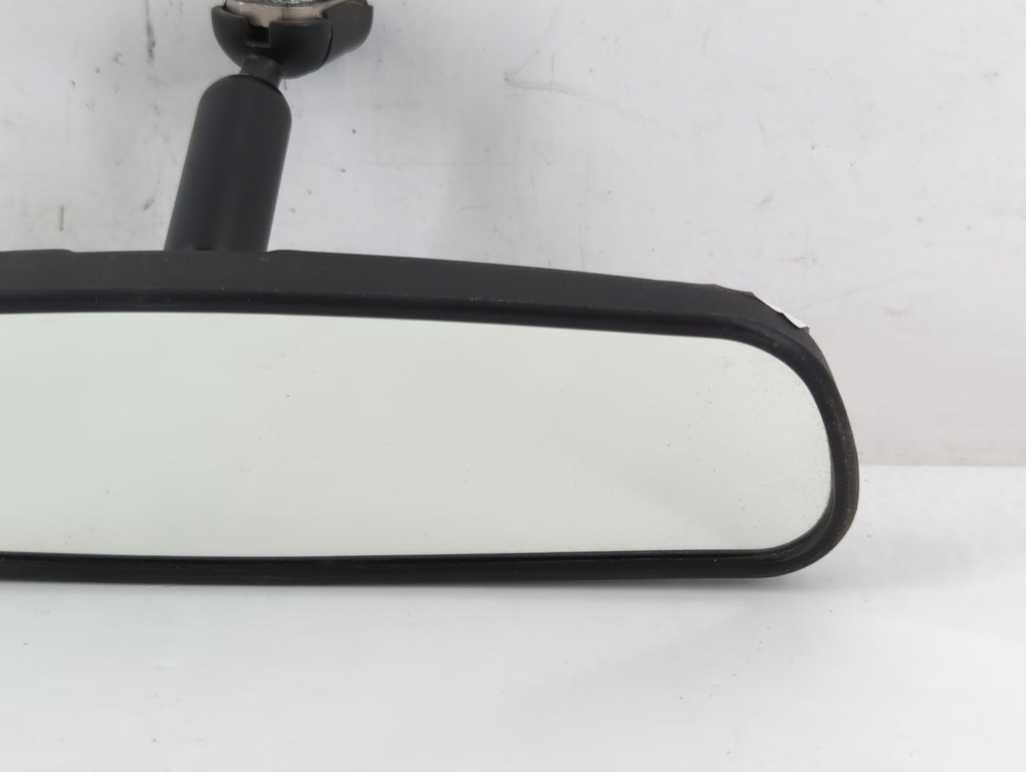 2010-2018 Ford Focus Interior Rear View Mirror Replacement OEM P/N:E8011681 Fits OEM Used Auto Parts - Oemusedautoparts1.com