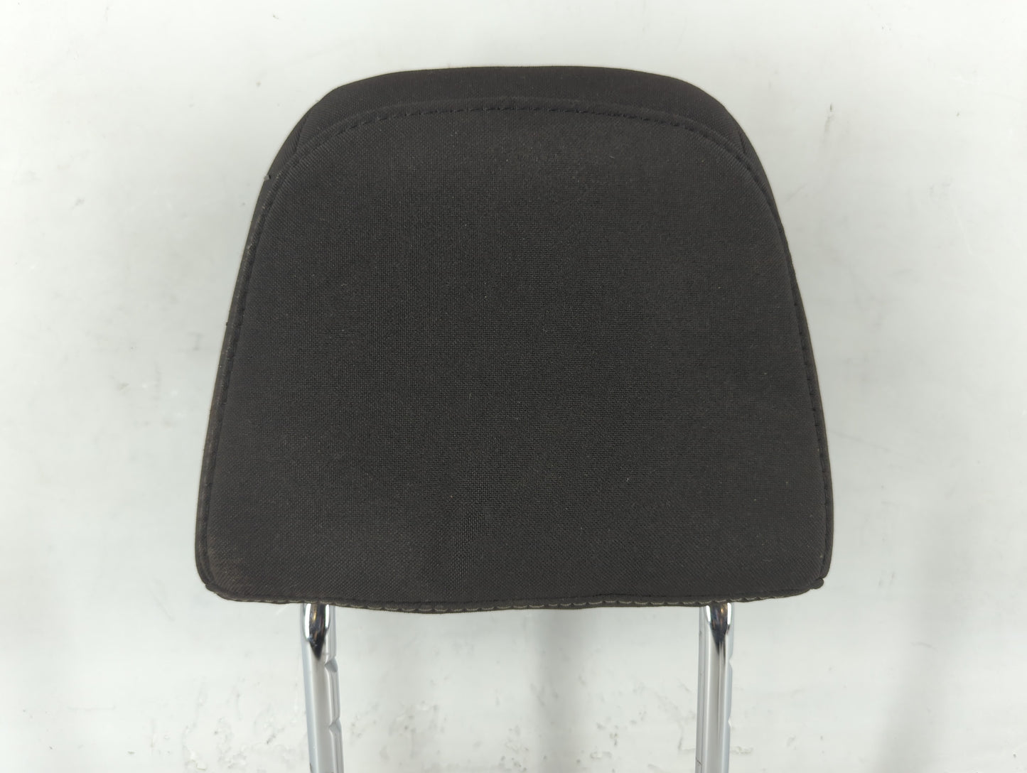 2015-2018 Ford Focus Headrest Head Rest Front Driver Passenger Seat Fits Fits 2015 2016 2017 2018 OEM Used Auto Parts - Oemu