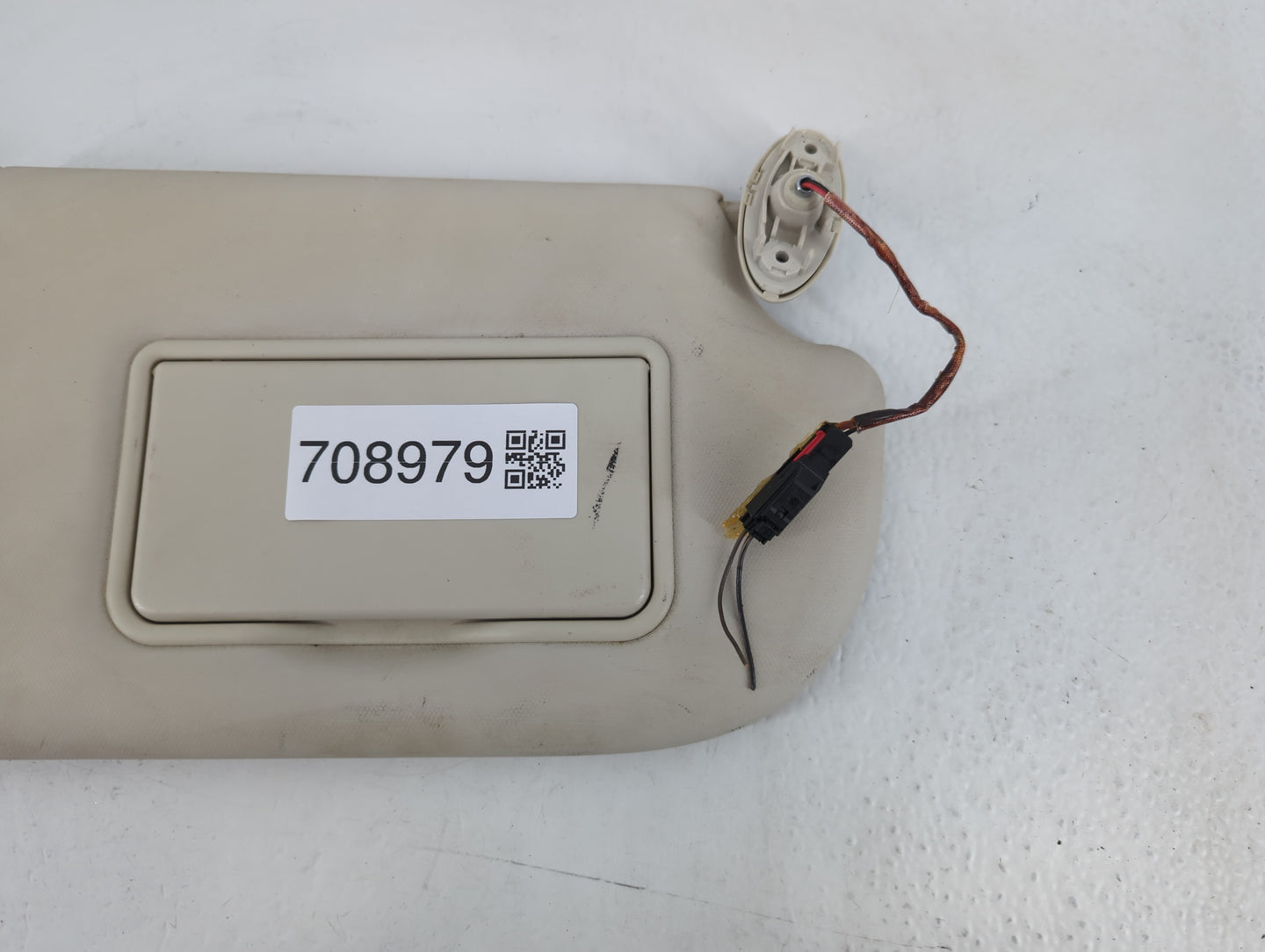 2013-2018 Ford Focus Sun Visor Shade Replacement Passenger Right Mirror Fits Fits 2013 2014 2015 2016 2017 2018 OEM Used Aut