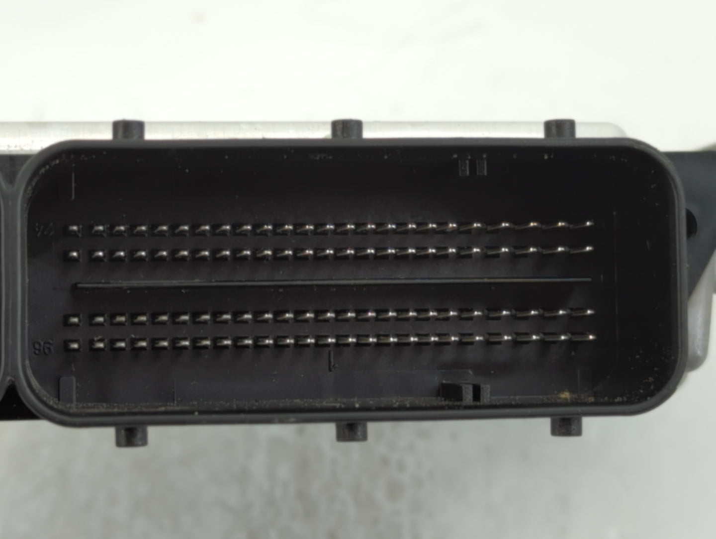 2013-2018 Ford Focus PCM Engine Control Computer ECU ECM PCU OEM P/N:FM5A-12A650-ADB 0 261 S12 874 Fits OEM Used Auto Parts 