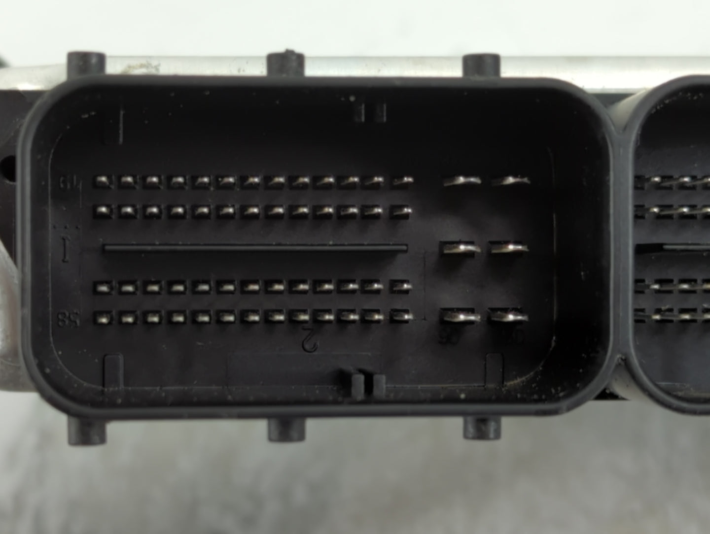 2013-2018 Ford Focus PCM Engine Control Computer ECU ECM PCU OEM P/N:FM5A-12A650-ADB 0 261 S12 874 Fits OEM Used Auto Parts 