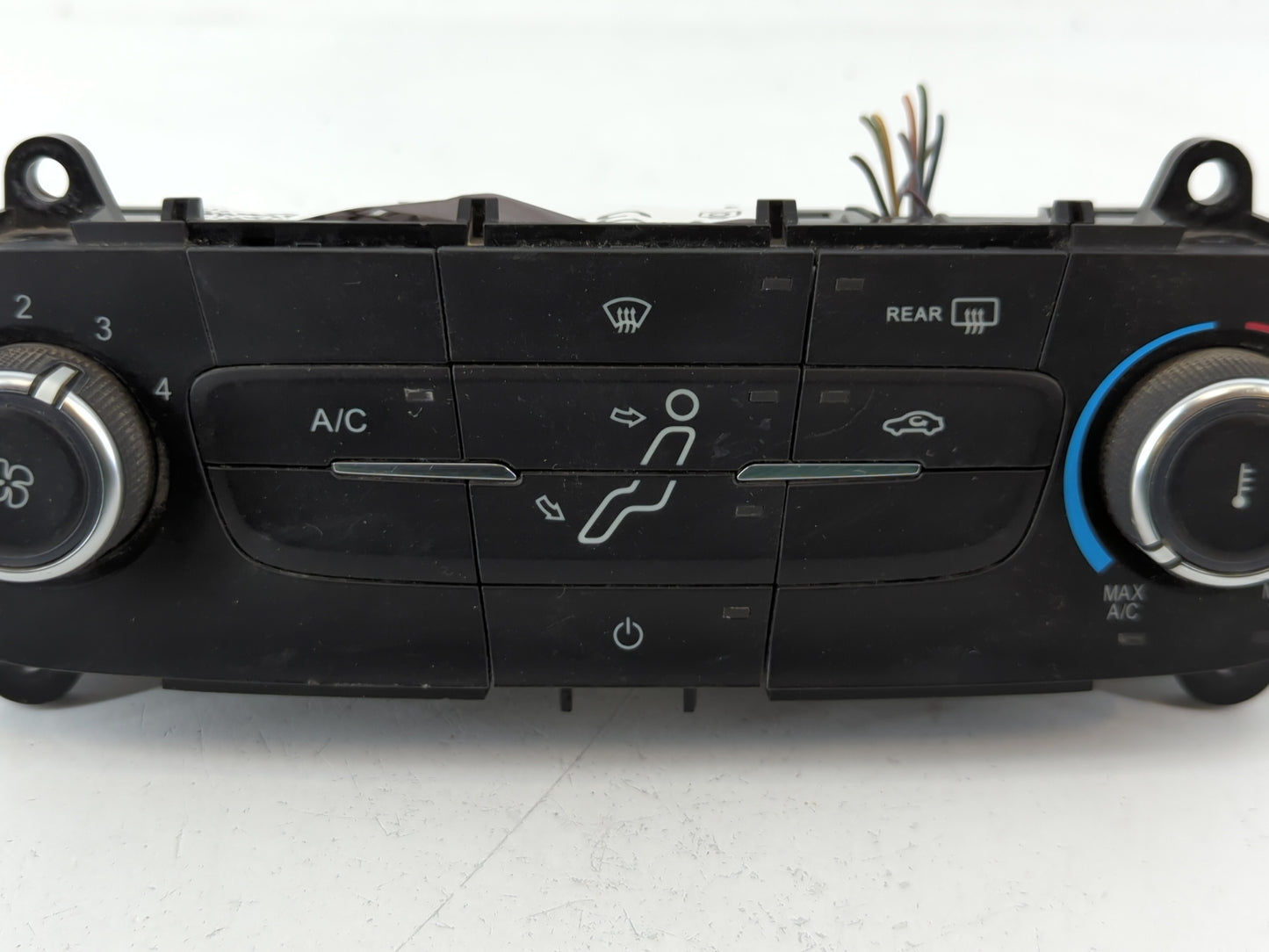 2015-2018 Ford Focus Climate Control Module Temperature AC/Heater Replacement P/N:F1ET-19980-JF Fits Fits 2015 2016 2017 201