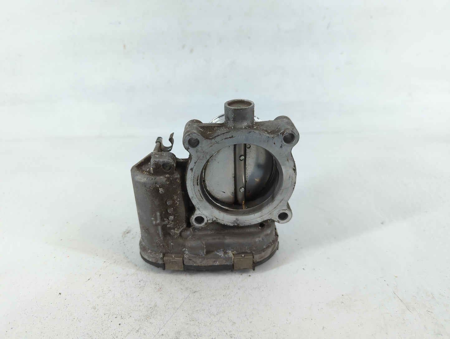 2014-2018 Ford Focus Throttle Body P/N:DS7E-9F991-BB Fits Fits 2014 2015 2016 2017 2018 2019 2020 2021 2022 OEM Used Auto Pa