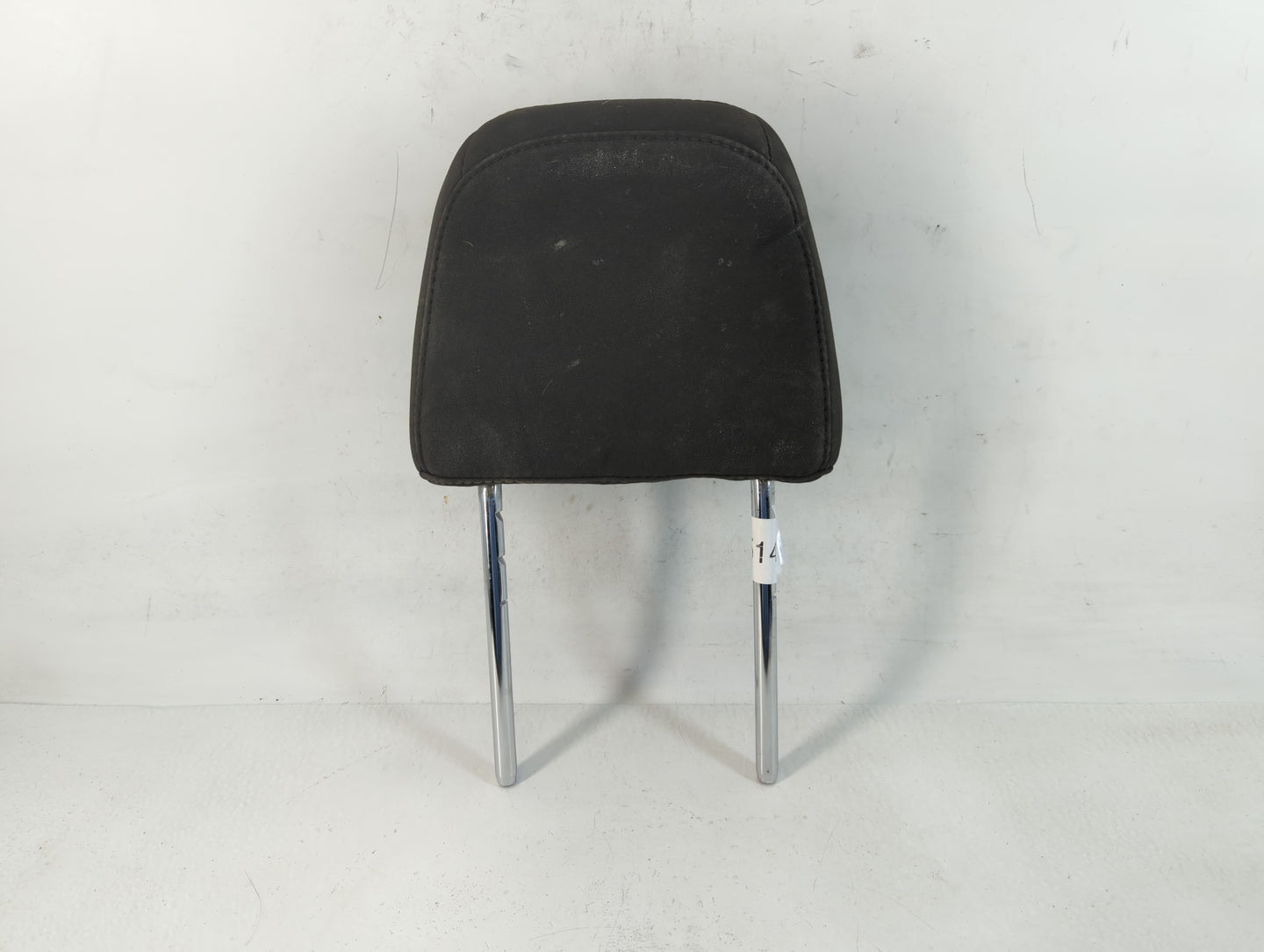 2015-2018 Ford Focus Headrest Head Rest Front Driver Passenger Seat Fits Fits 2015 2016 2017 2018 OEM Used Auto Parts - Oemu