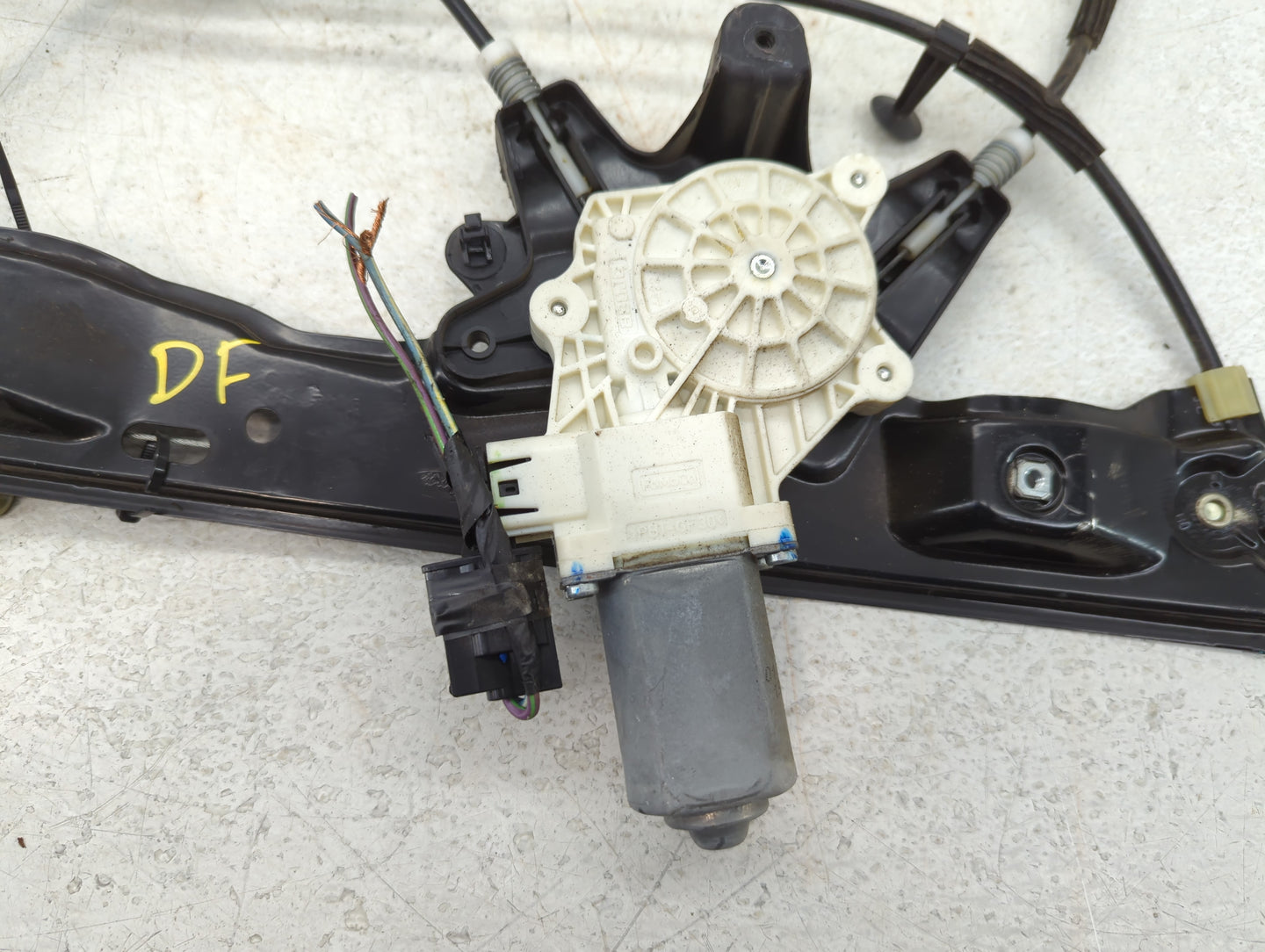 2012-2018 Ford Focus Driver Front Left Power Window Motor - Oemusedautoparts1.com