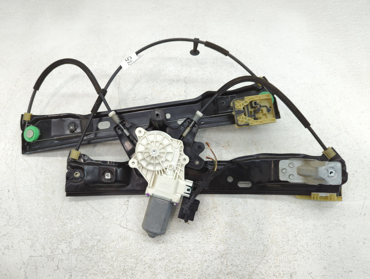2015 Ford Focus Passenger Front Right Power Window Motor - Oemusedautoparts1.com