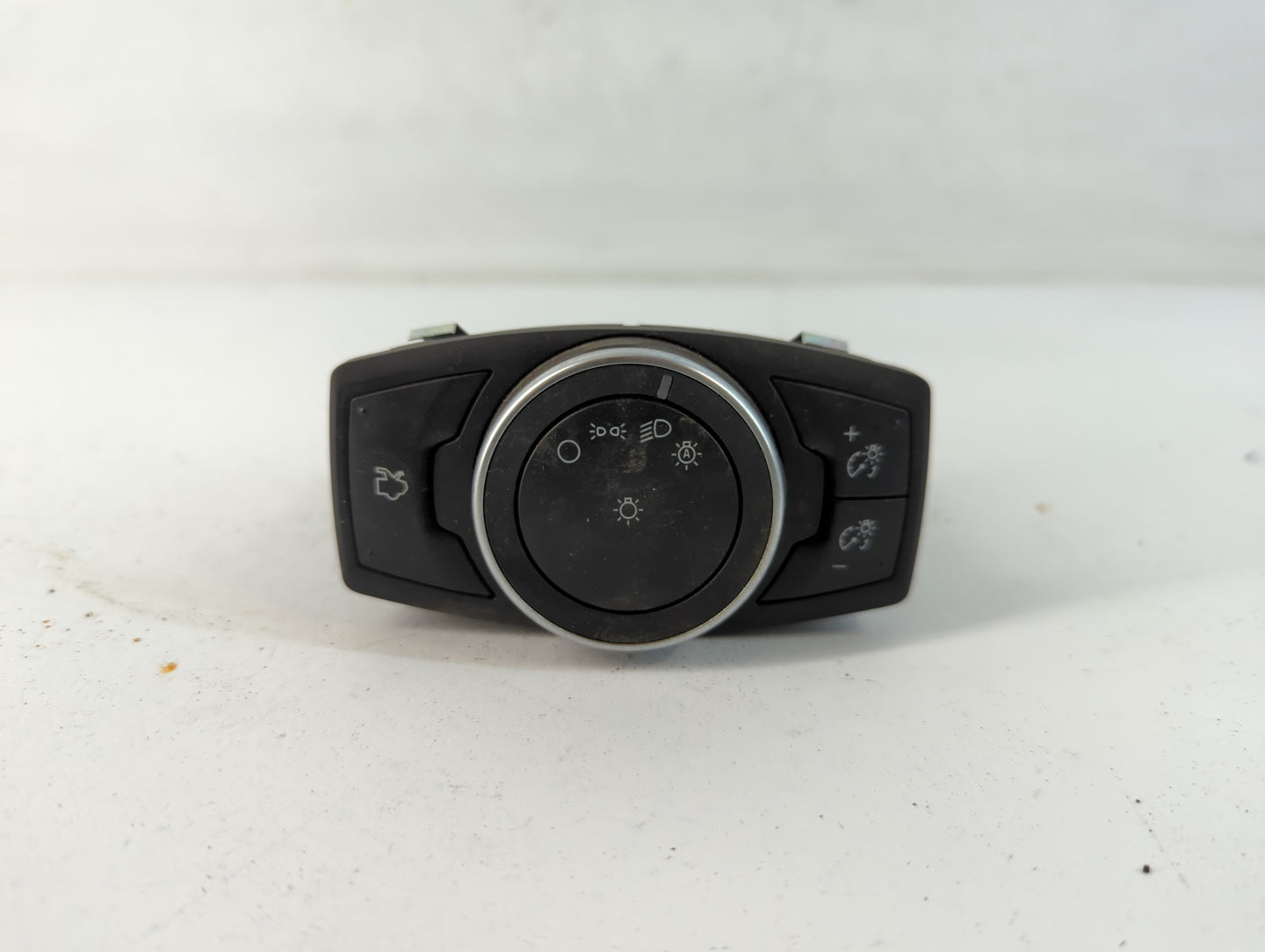 2015-2018 Ford Focus Headlight Head Light Switch Lamp Control - Oemusedautoparts1.com