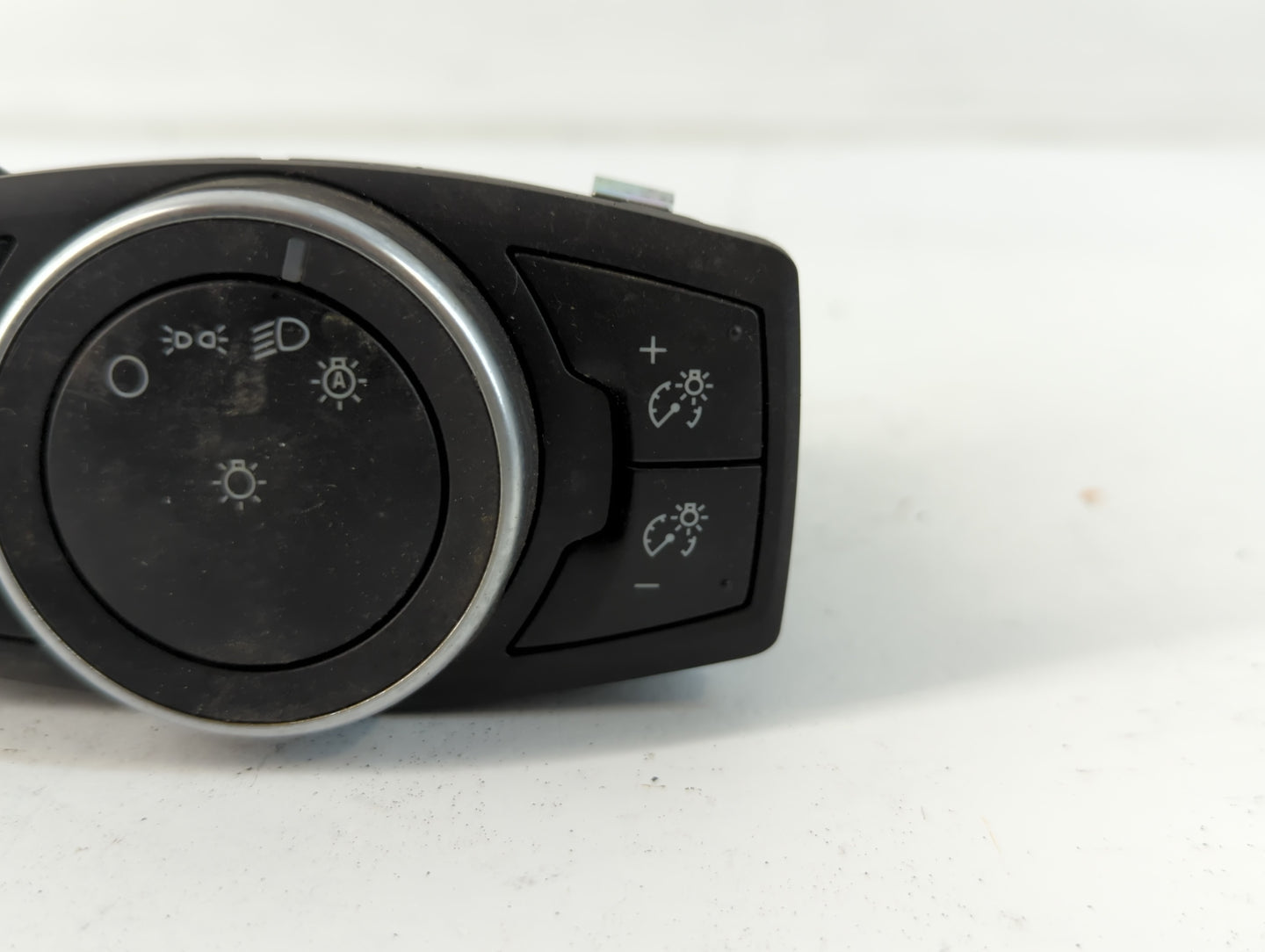 2015-2018 Ford Focus Headlight Head Light Switch Lamp Control - Oemusedautoparts1.com