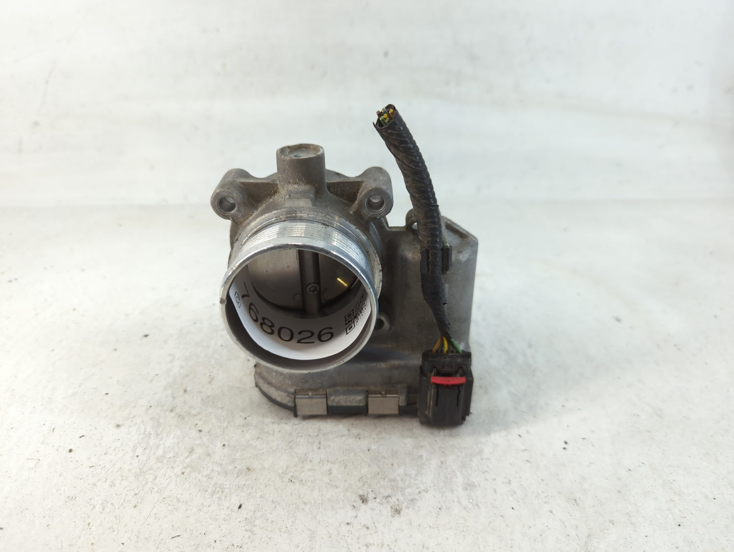 2014-2018 Ford Focus Throttle Body P/N:DS7E-9F991-BB Fits Fits 2014 2015 2016 2017 2018 2019 2020 2021 2022 OEM Used Auto Pa