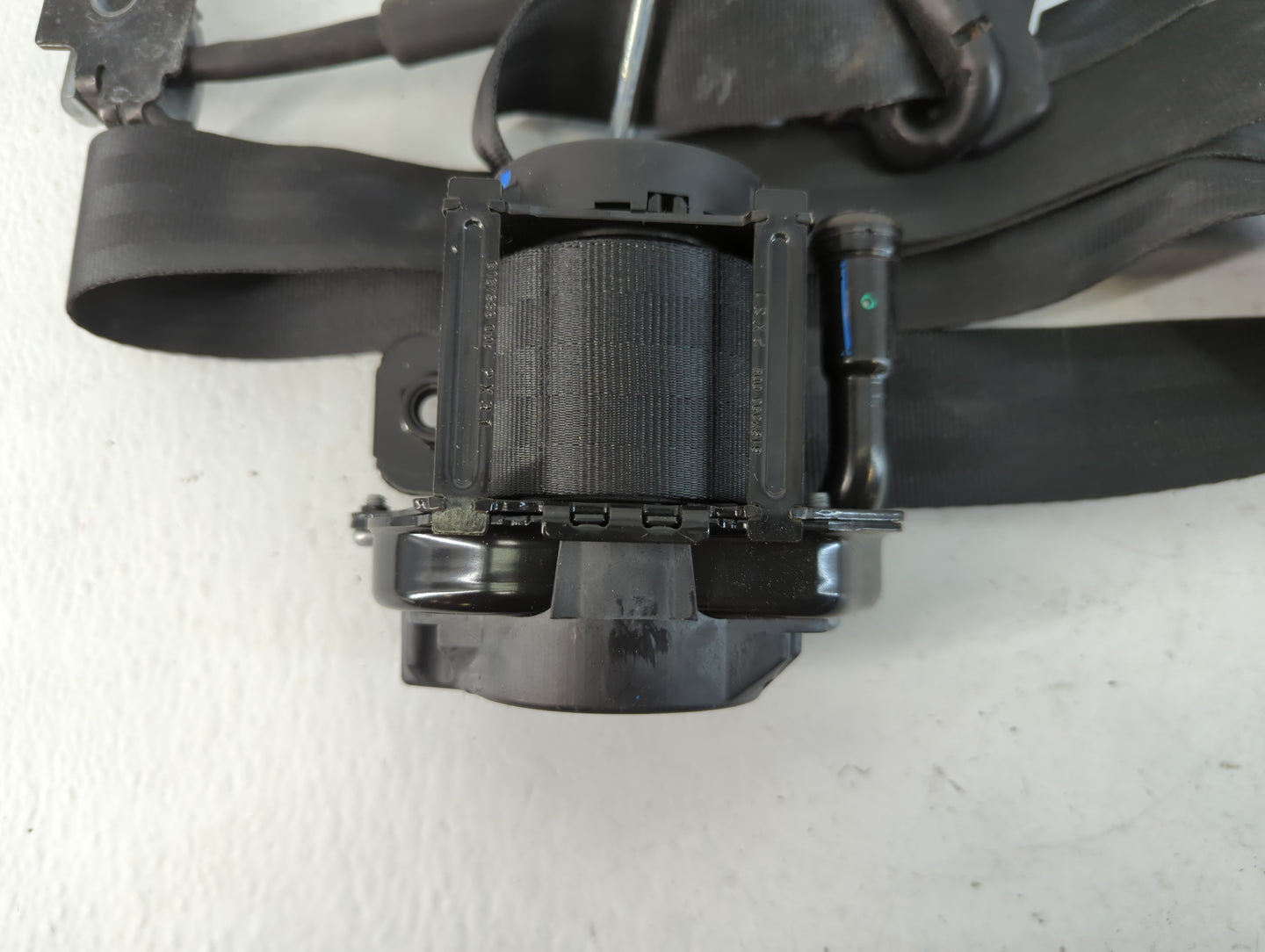 2015 Ford Focus Passenger Right Seat Belt Rear Retractor - Oemusedautoparts1.com