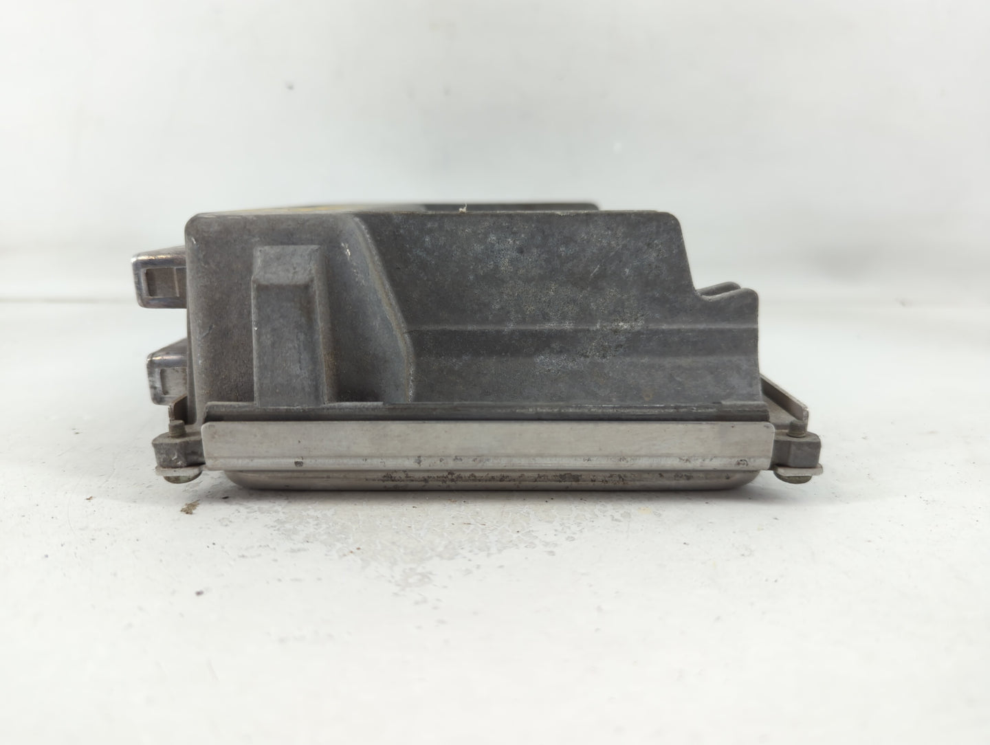 2014-2016 Ford Focus PCM Engine Control Computer ECU ECM PCU OEM P/N:1685 P24292 Fits Fits 2014 2015 2016 OEM Used Auto Part
