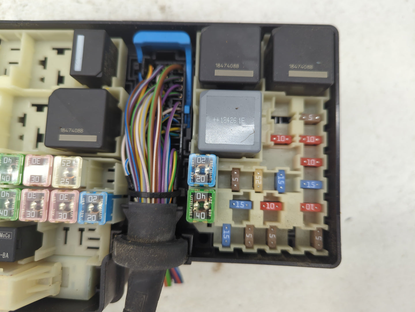 2015 Ford Focus Fusebox Fuse Box Panel Relay Module P/N:AV6T-14A142-AB Fits OEM Used Auto Parts - Oemusedautoparts1.com