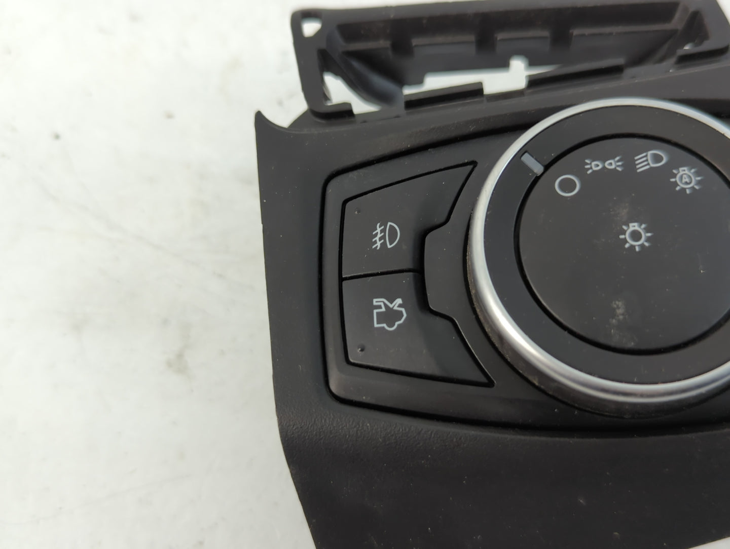 2015 Ford Focus Headlight Lamp Control Switch - Oemusedautoparts1.com