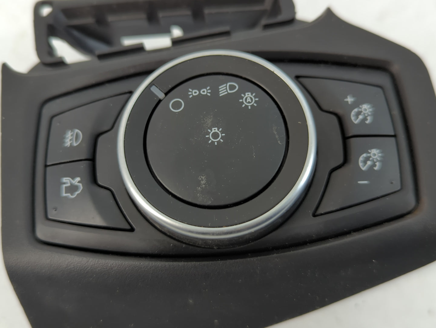 2015 Ford Focus Headlight Lamp Control Switch - Oemusedautoparts1.com