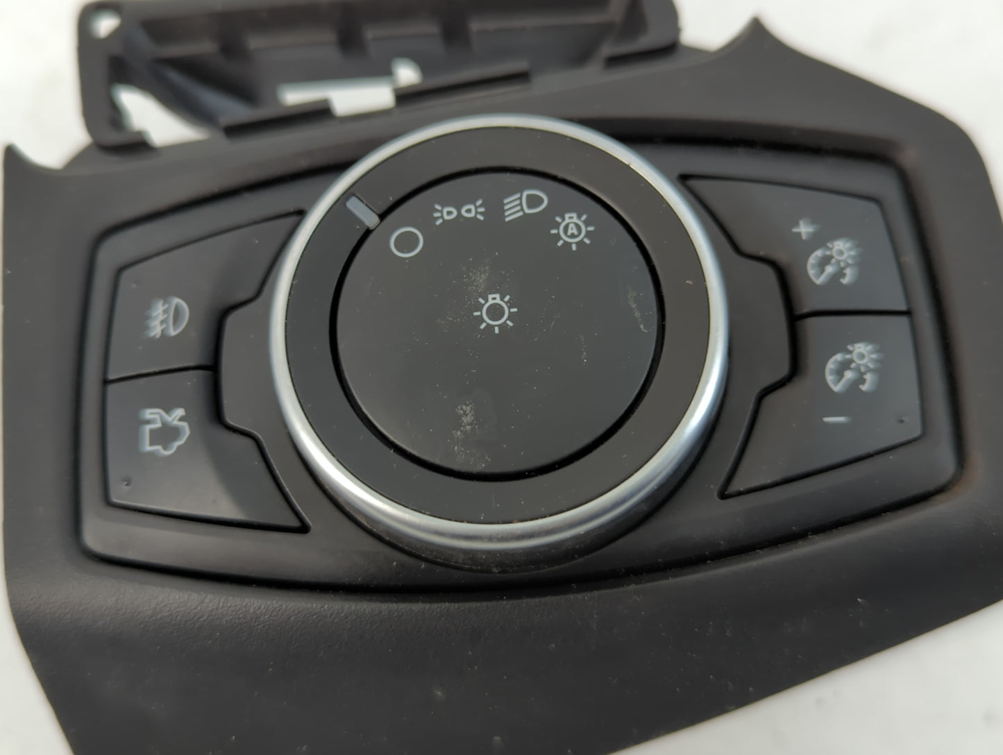 2015 Ford Focus Headlight Lamp Control Switch - Oemusedautoparts1.com