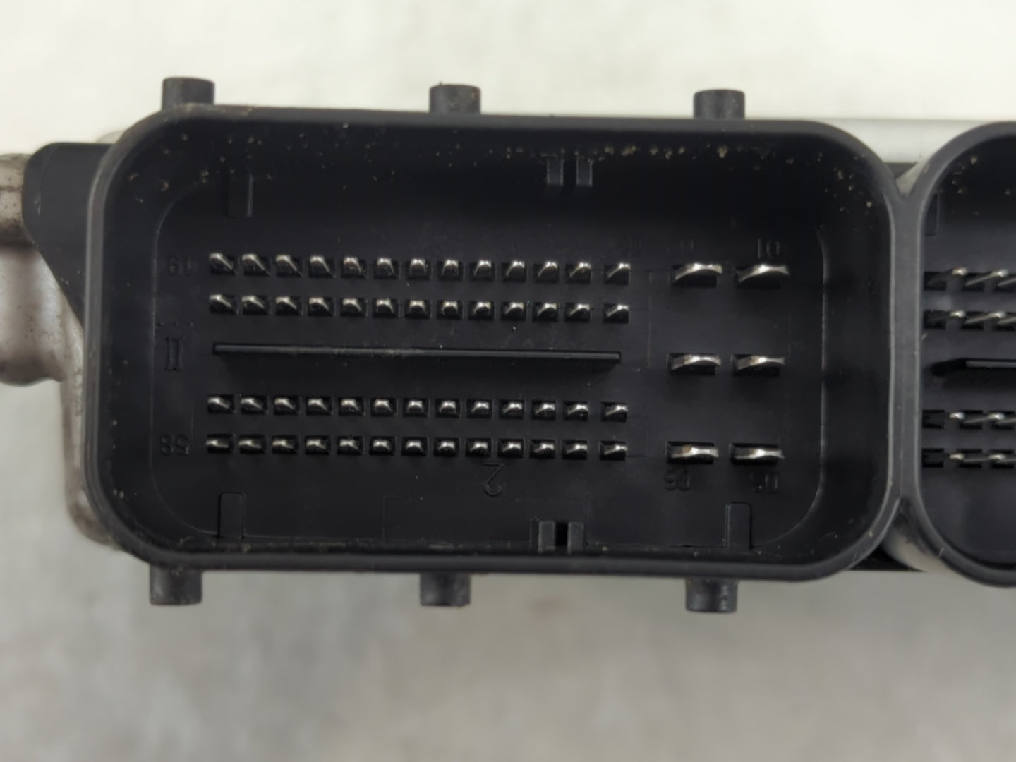 2013-2018 Ford Focus PCM Engine Control Computer ECU ECM PCU OEM P/N:FM5A-12A650-ADB Fits Fits 2013 2014 2015 2016 2017 2018