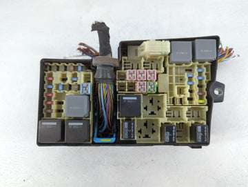 2015 Ford Focus Fusebox Fuse Box Panel Relay Module P/N:AV6T 14A067 AD Fits OEM Used Auto Parts