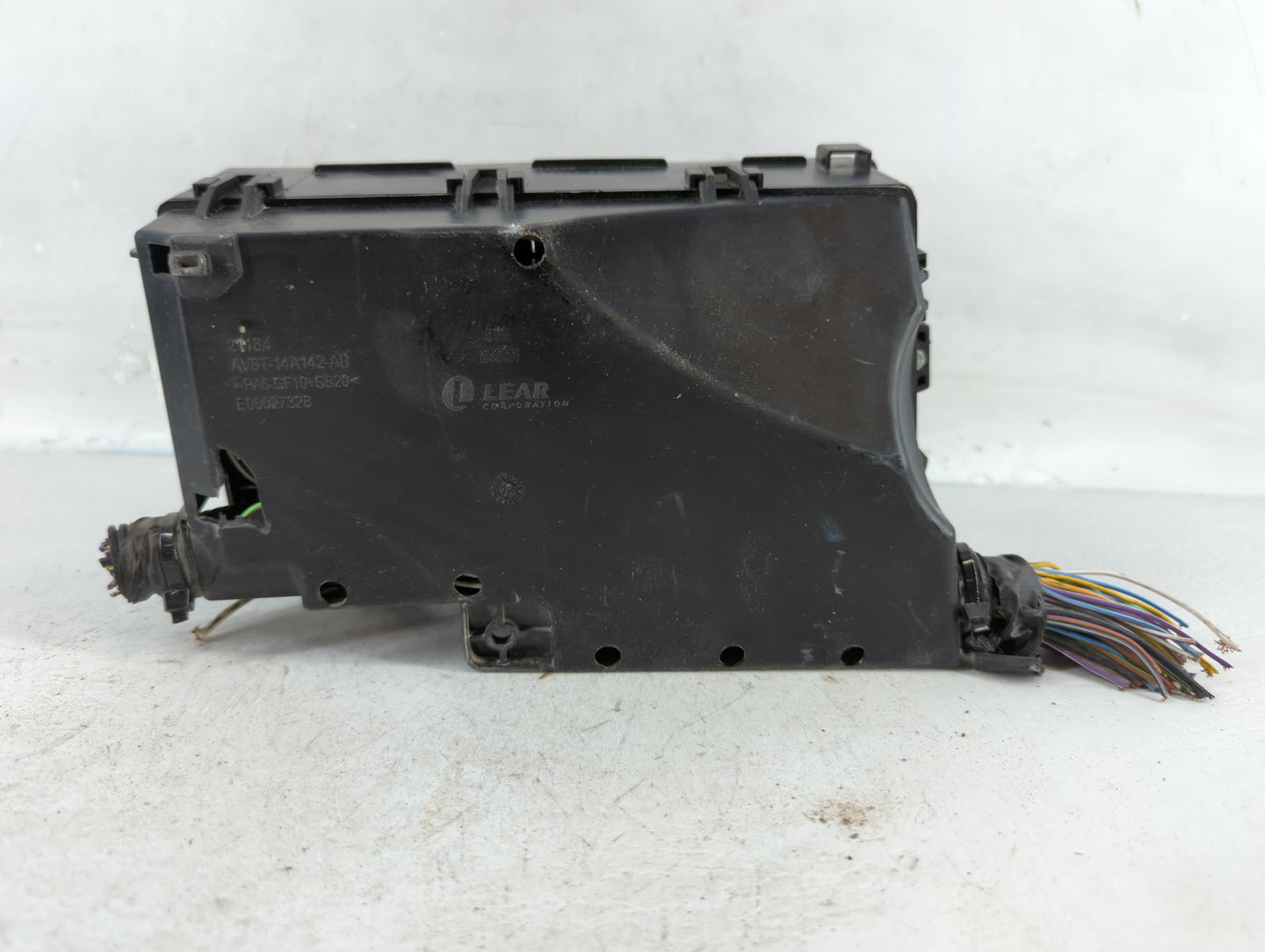 2015 Ford Focus Fusebox Fuse Box Panel Relay Module P/N:AV6T 14A067 AD Fits OEM Used Auto Parts - Oemusedautoparts1.com