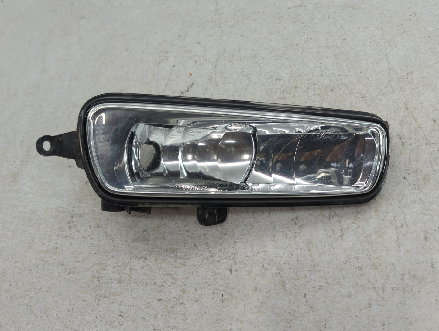 2015-2018 Ford Focus Passenger Right Oem Head Light Headlight Lamp - Oemusedautoparts1.com