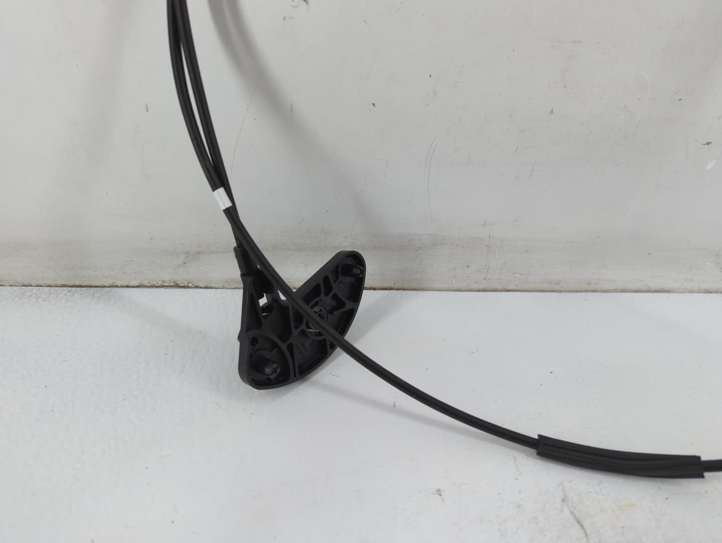 2015 Ford Focus Hood Latch Assembly - Oemusedautoparts1.com