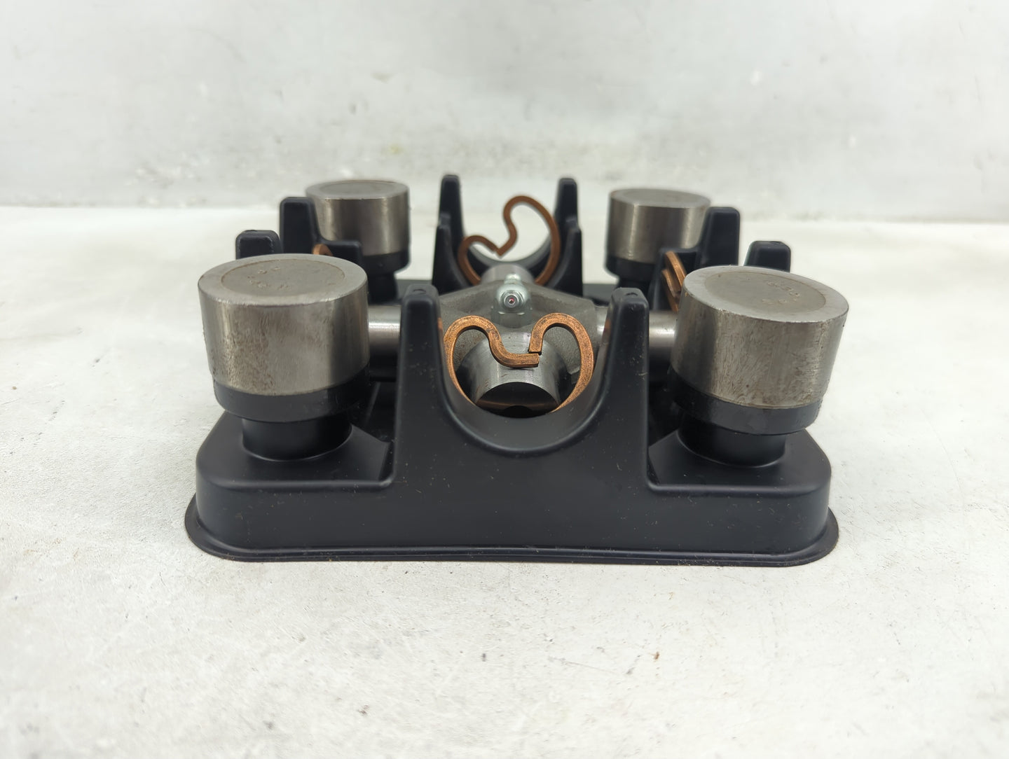 Ford Ford 1416390 - Oemusedautoparts1.com