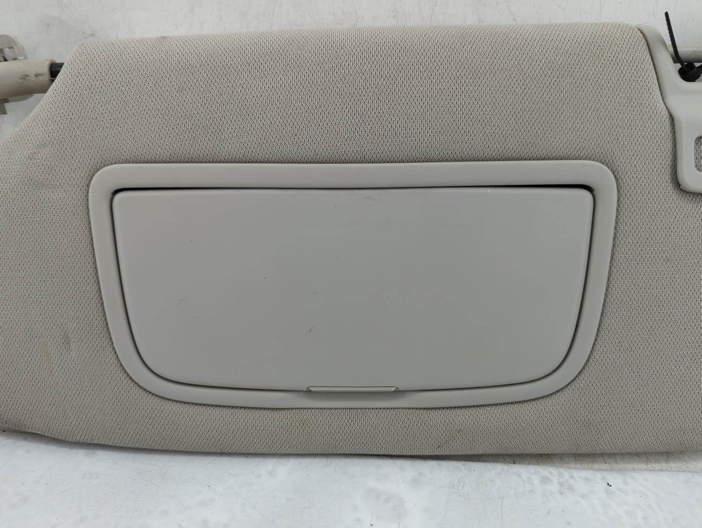 2015-2016 Ford Fusion Sun Visor Shade Replacement Driver Left Mirror Fits Fits 2015 2016 OEM Used Auto Parts - Oemusedautopa