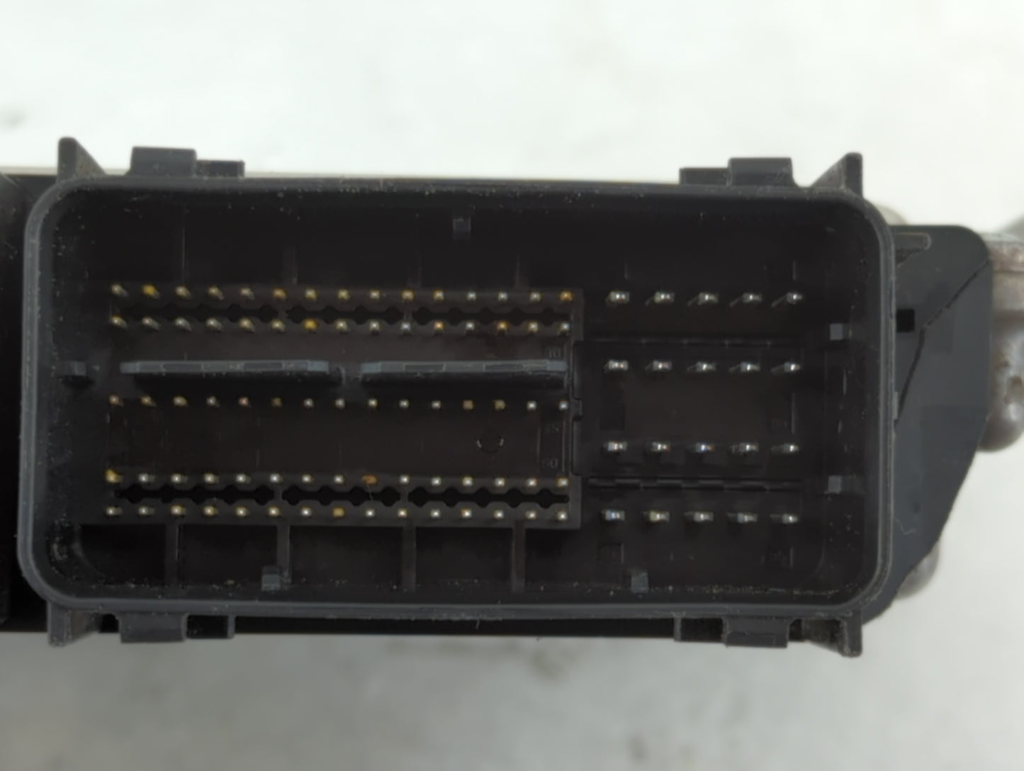 2015 Ford Fusion PCM Engine Control Computer ECU ECM PCU OEM P/N:FJ5A-12B684-AA FS7A-12A650-AVC Fits OEM Used Auto Parts - O