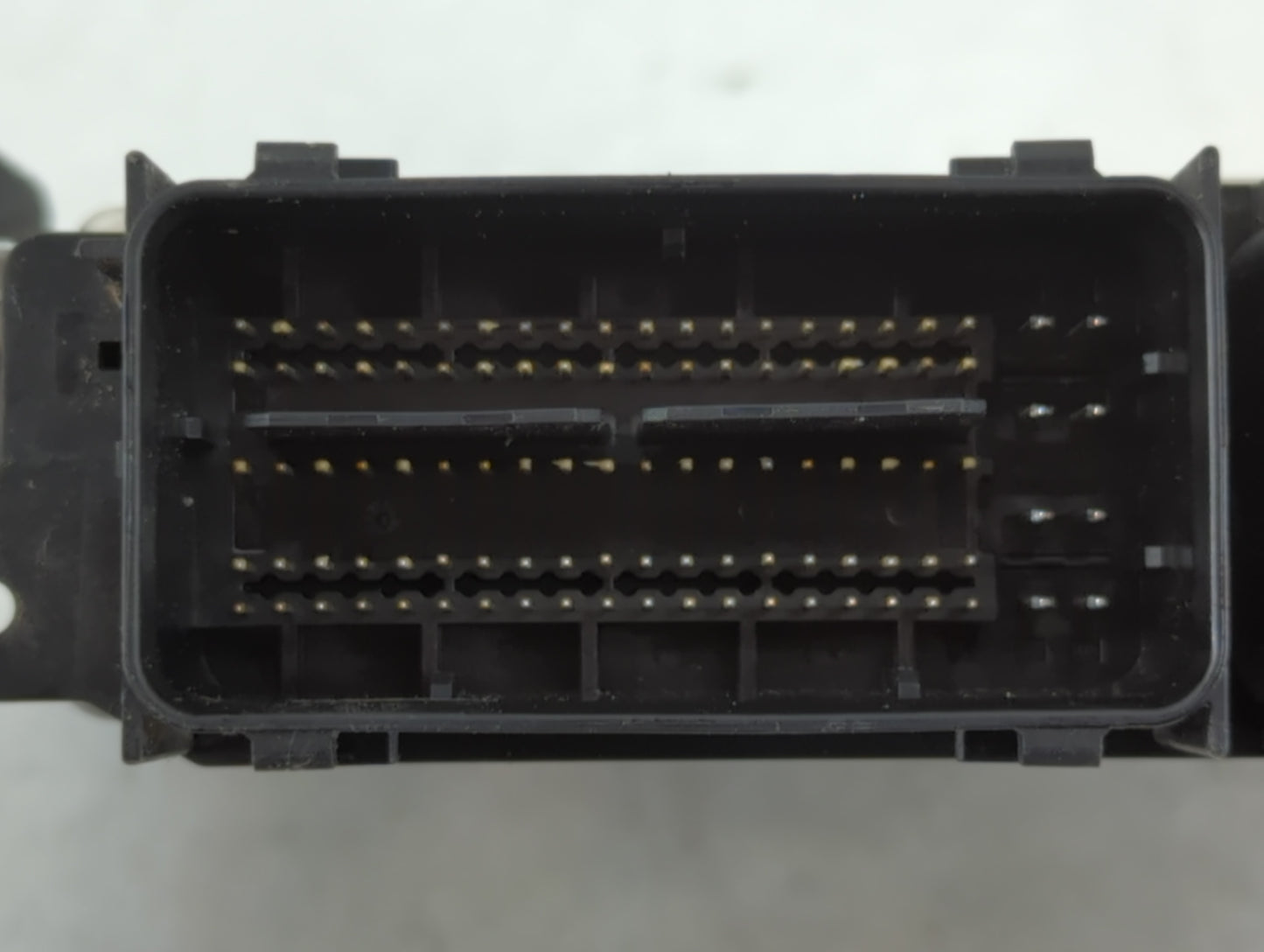 2015 Ford Fusion PCM Engine Control Computer ECU ECM PCU OEM P/N:FJ5A-12B684-AA FS7A-12A650-AVC Fits OEM Used Auto Parts - O