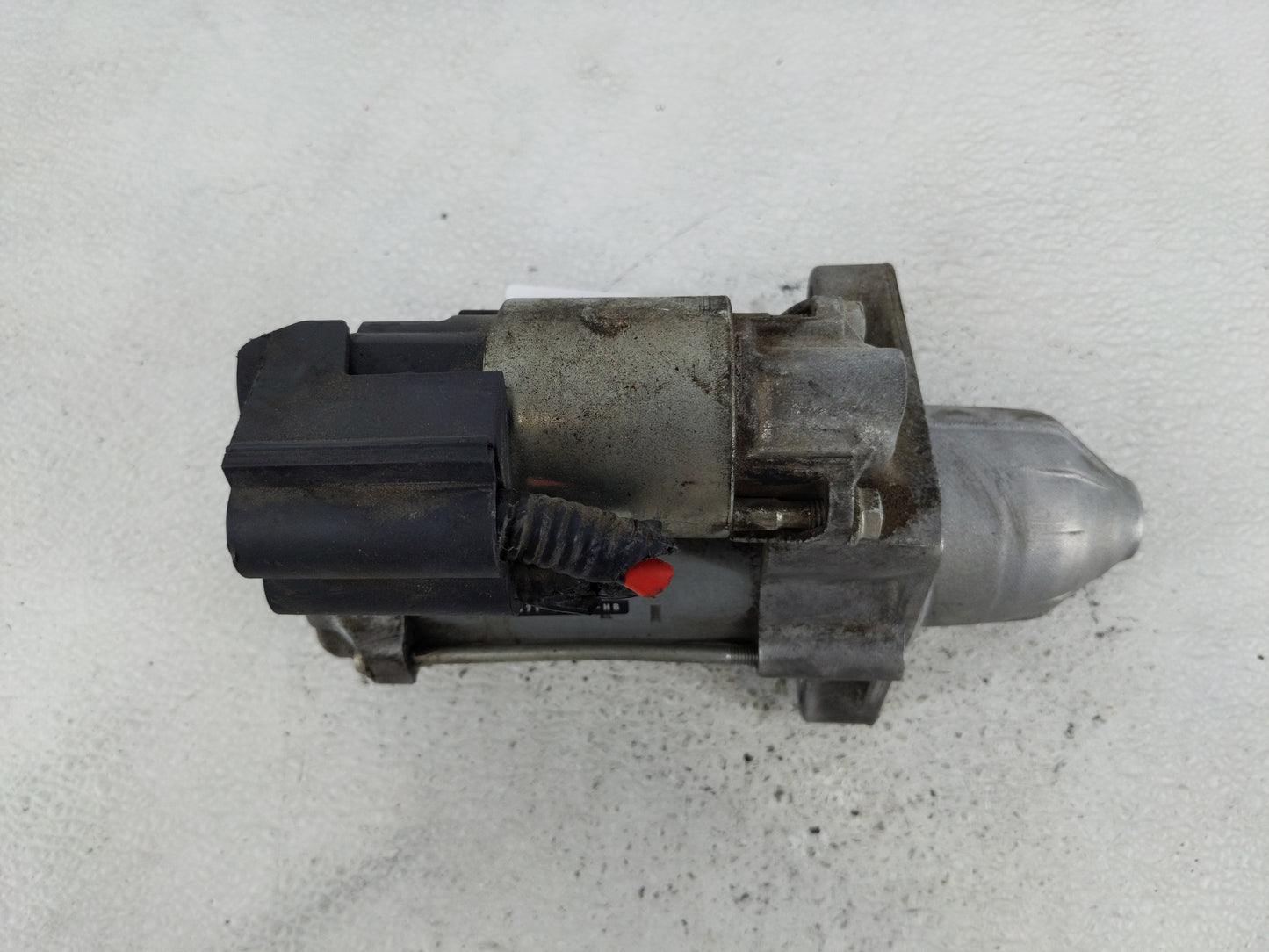 2013-2016 Ford Fusion Car Starter Motor Solenoid OEM P/N:TN428000-9560 DS7T-11000-HB Fits Fits 2013 2014 2015 2016 OEM Used 