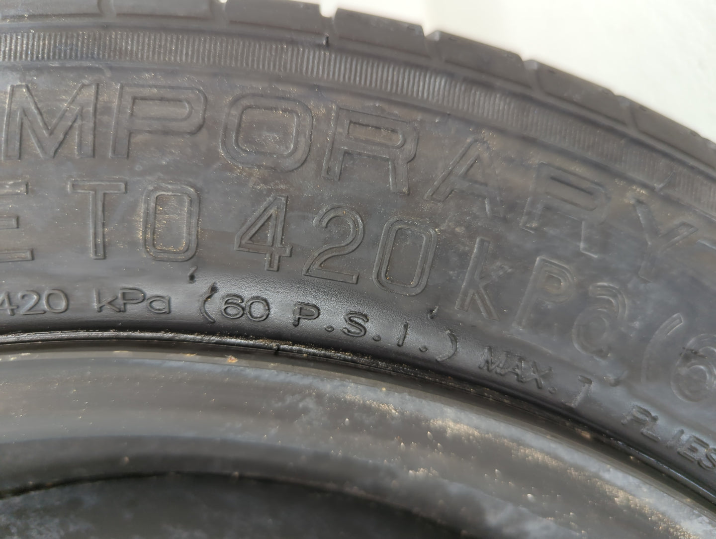 2013-2020 Ford Fusion Spare Donut Tire Wheel Rim Oem - Oemusedautoparts1.com